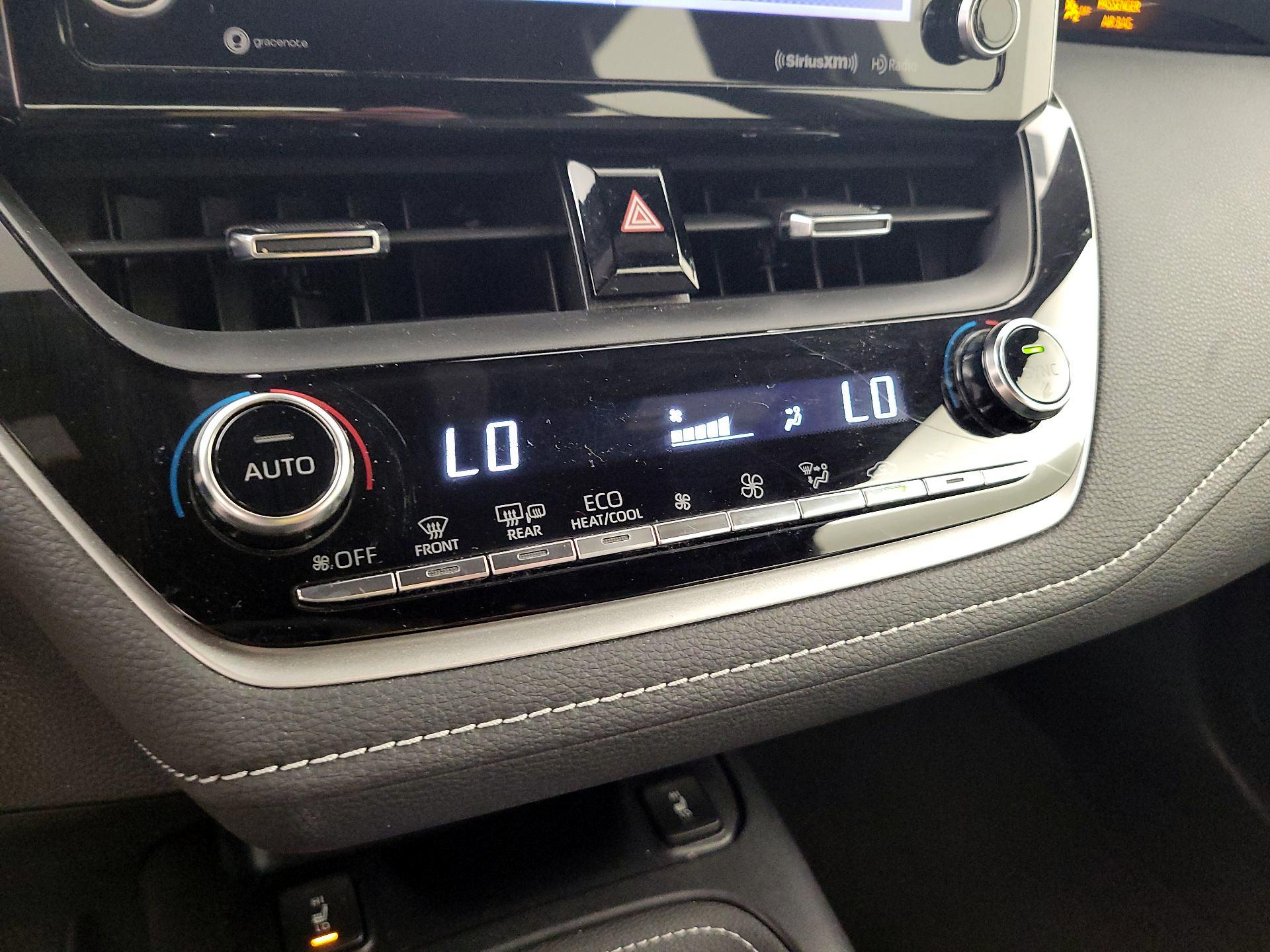 Thumbnail: 2020 Toyota Corolla - 16