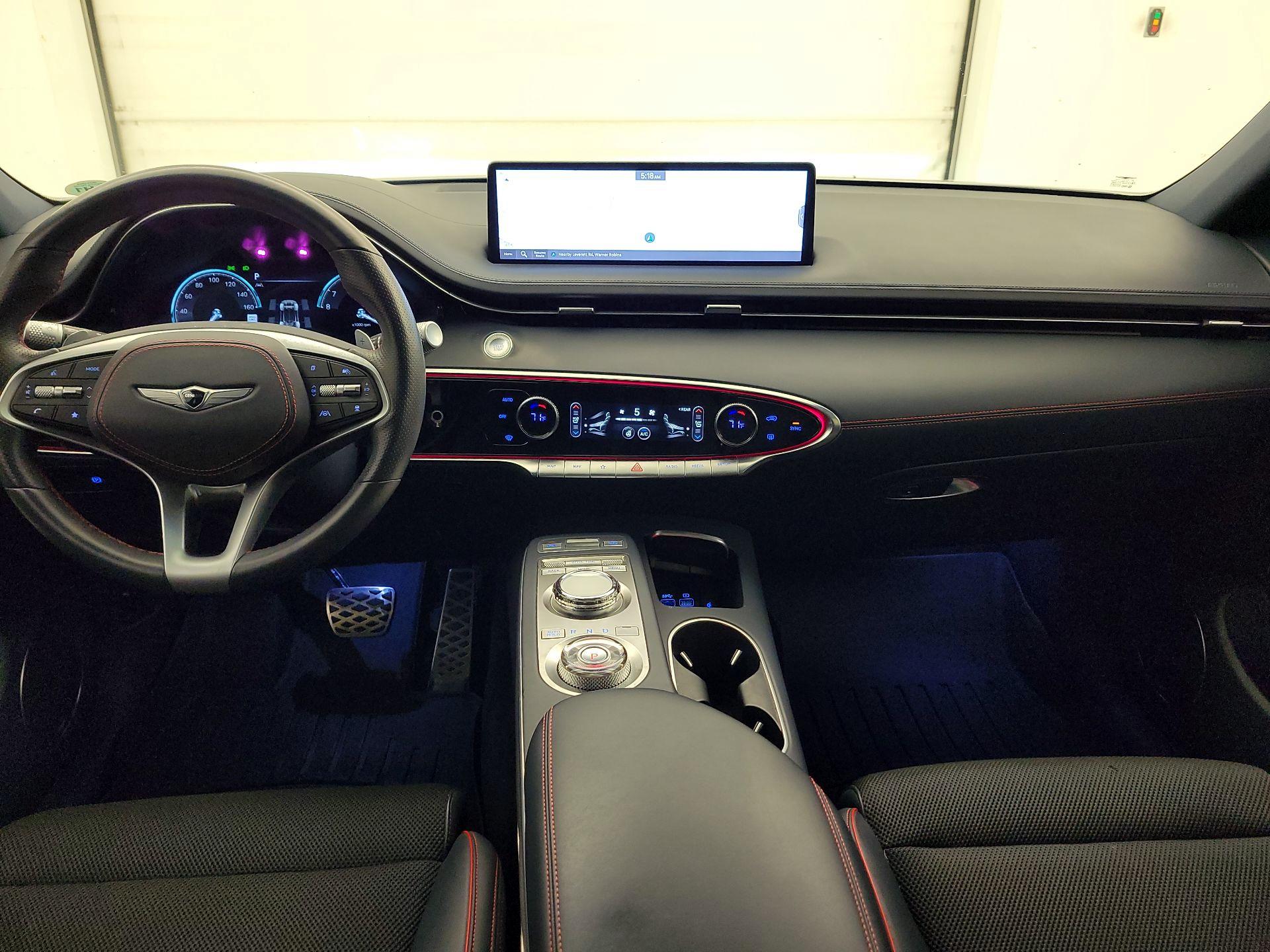 Thumbnail: 2023 Genesis GV70 - 9