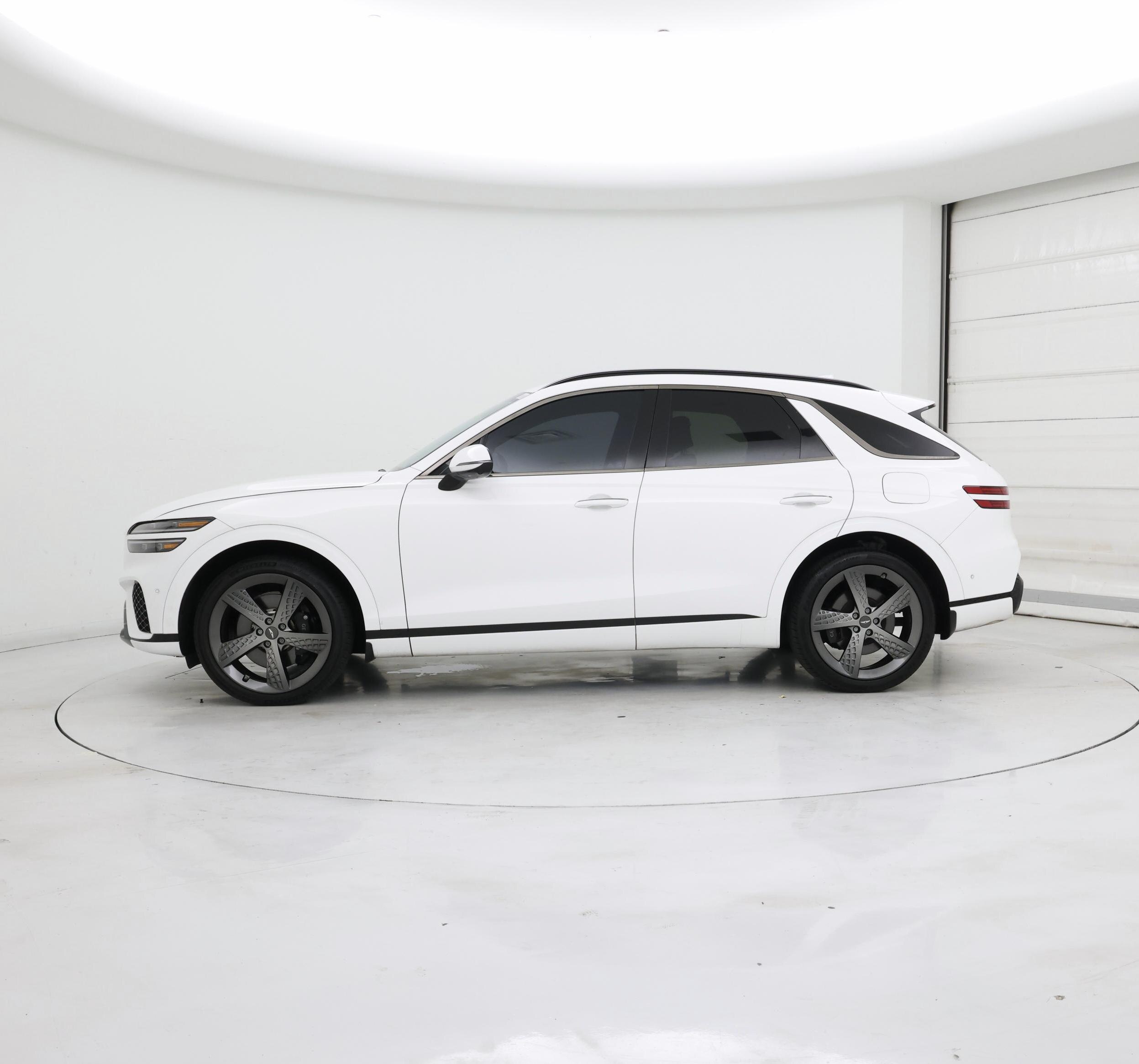 Thumbnail: 2023 Genesis GV70 - 3