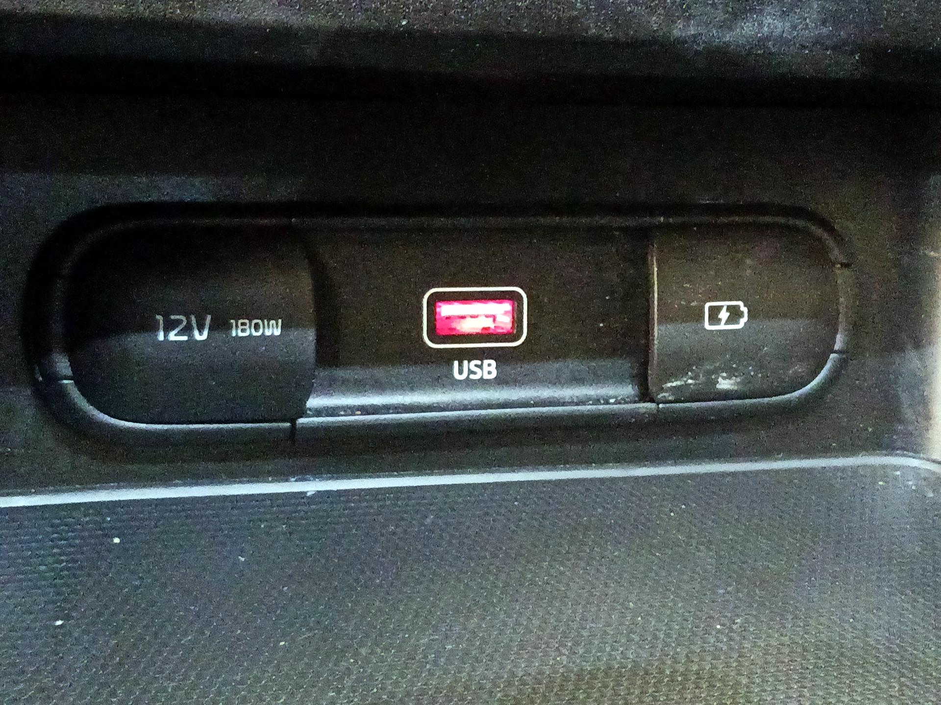 Thumbnail: 2023 Kia Forte - 19