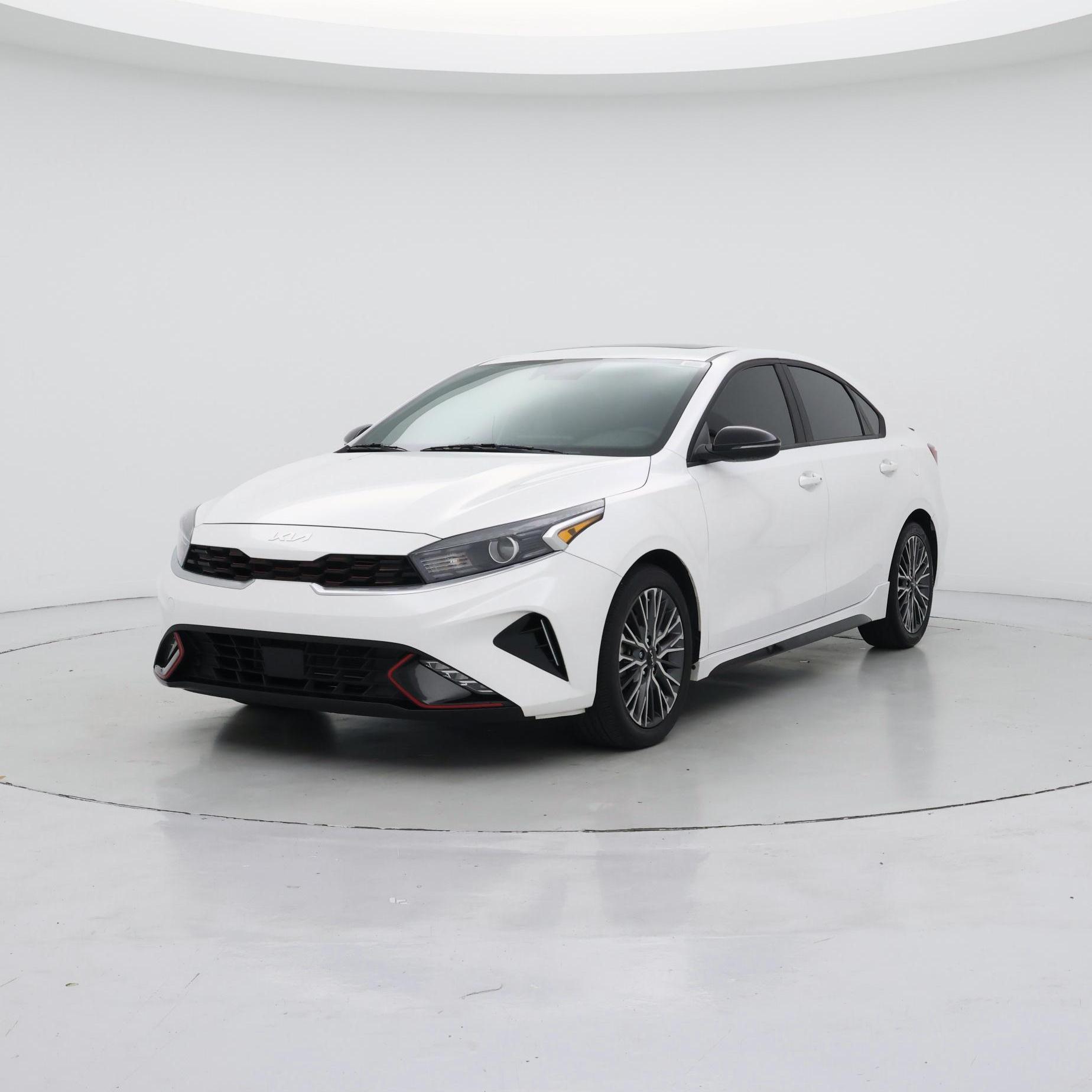 Thumbnail: 2023 Kia Forte - 4