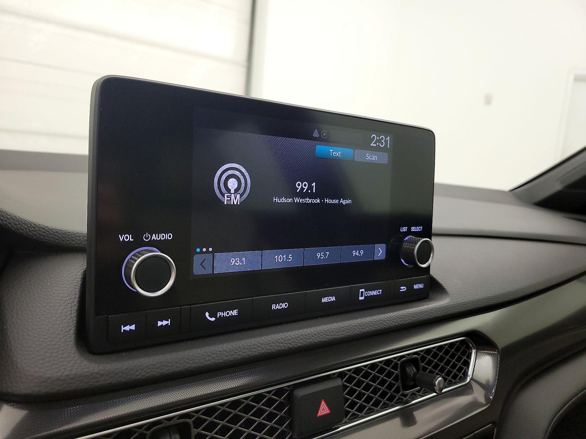 Thumbnail: 2023 Acura Integra - 15