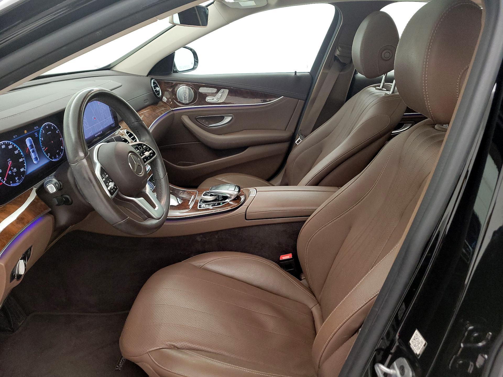 Thumbnail: 2020 Mercedes-Benz E-Class - 11