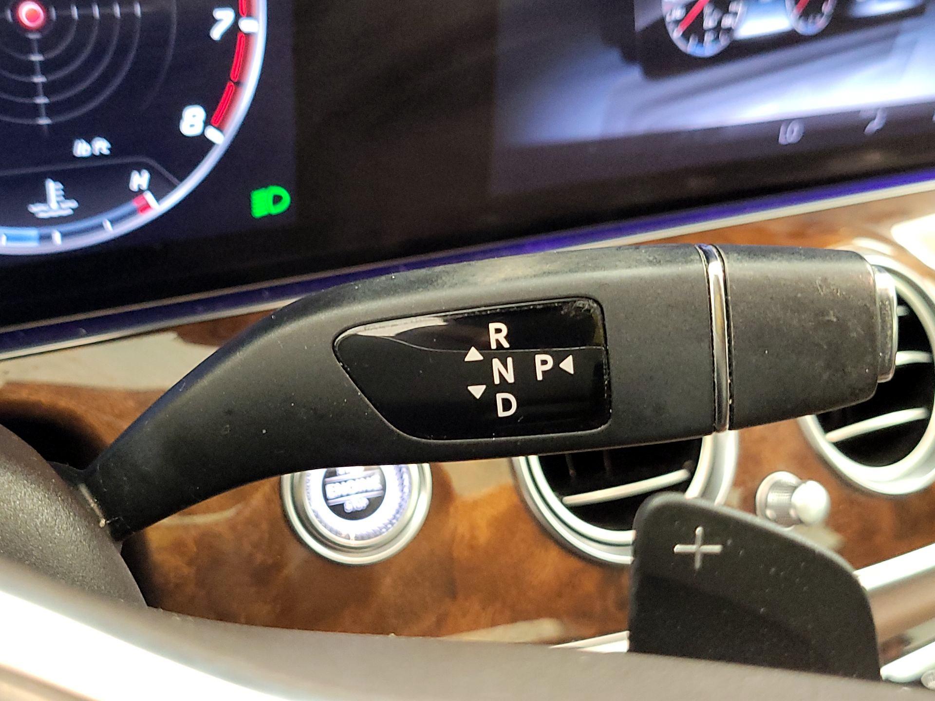 Thumbnail: 2020 Mercedes-Benz E-Class - 18