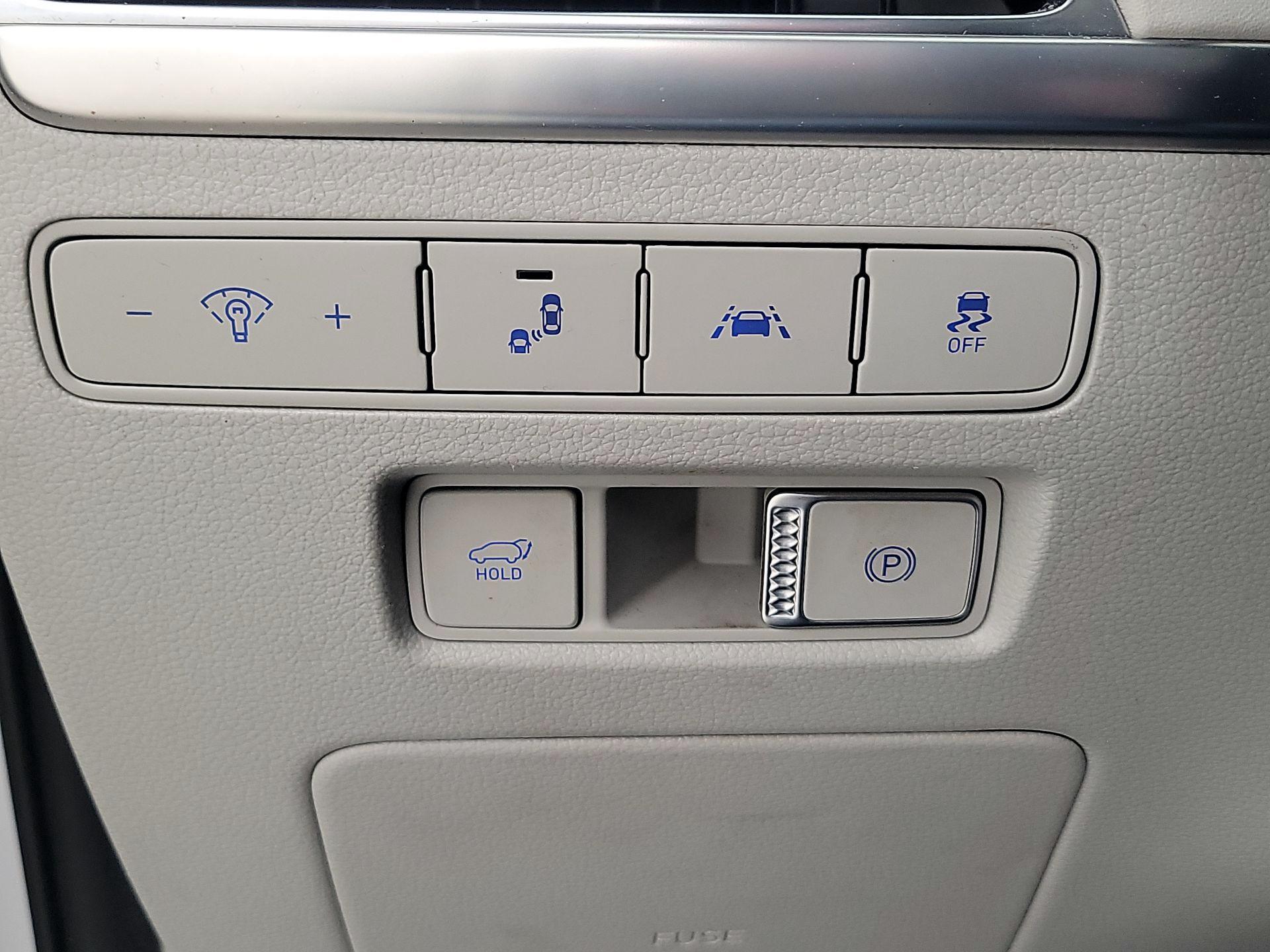 Thumbnail: 2022 Hyundai Palisade - 13