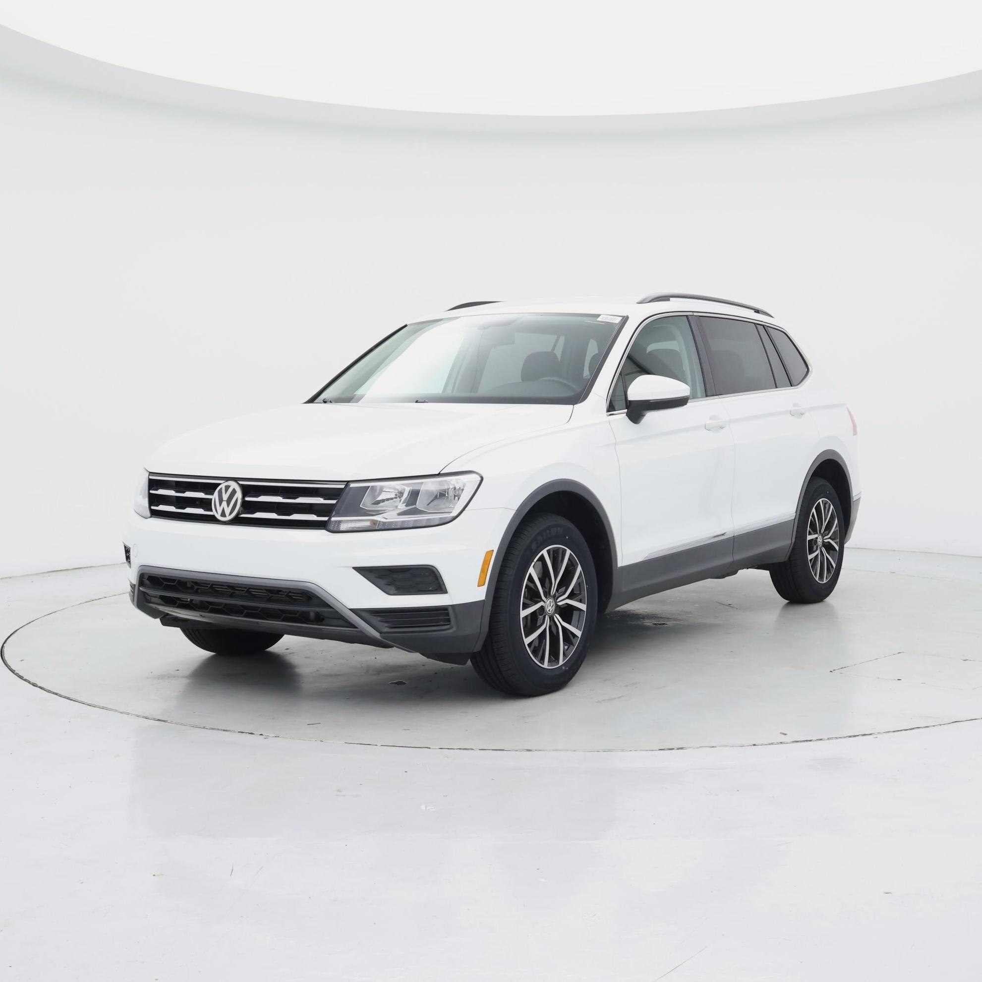 Thumbnail: 2020 Volkswagen Tiguan - 4