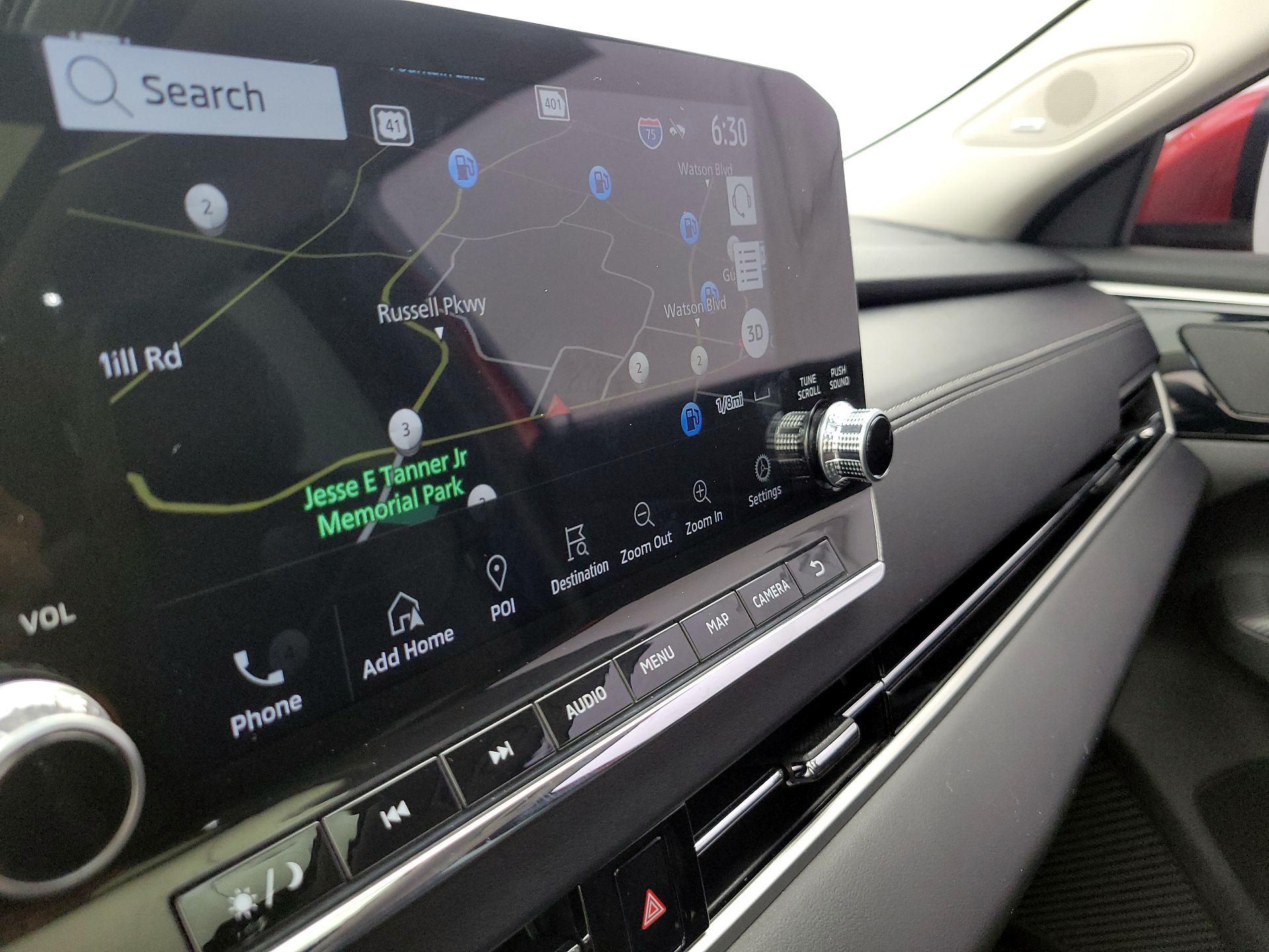 Thumbnail: 2023 Mitsubishi Outlander - 14