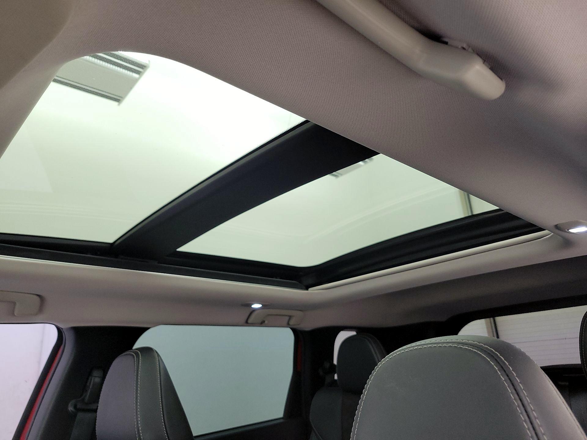 Thumbnail: 2023 Mitsubishi Outlander - 20