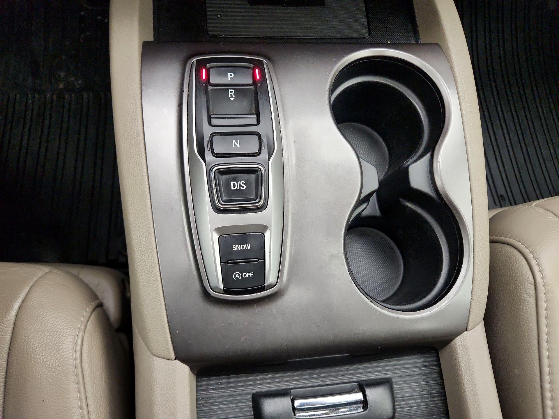 Thumbnail: 2022 Honda Pilot - 17