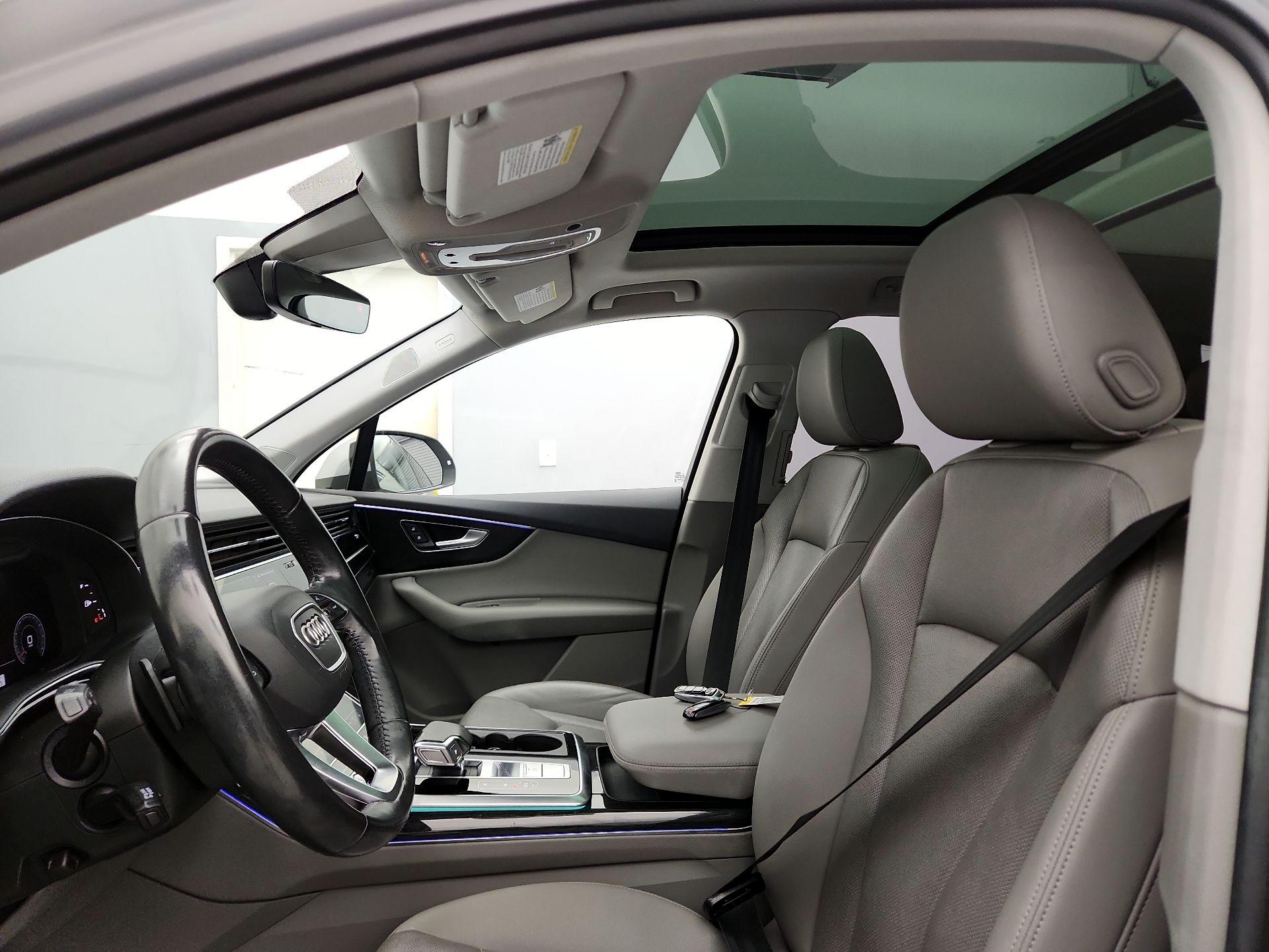 Thumbnail: 2020 Audi Q7 - 19