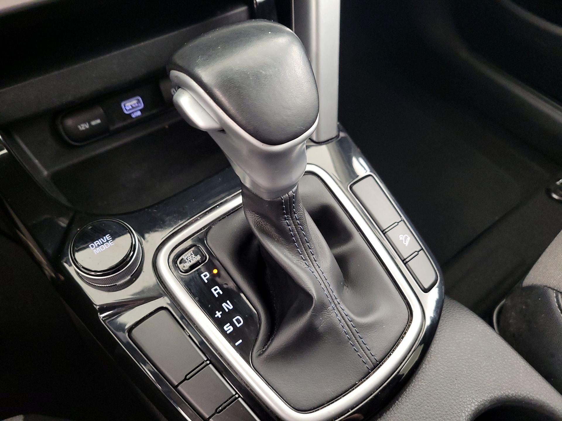 Thumbnail: 2023 Kia Seltos - 17