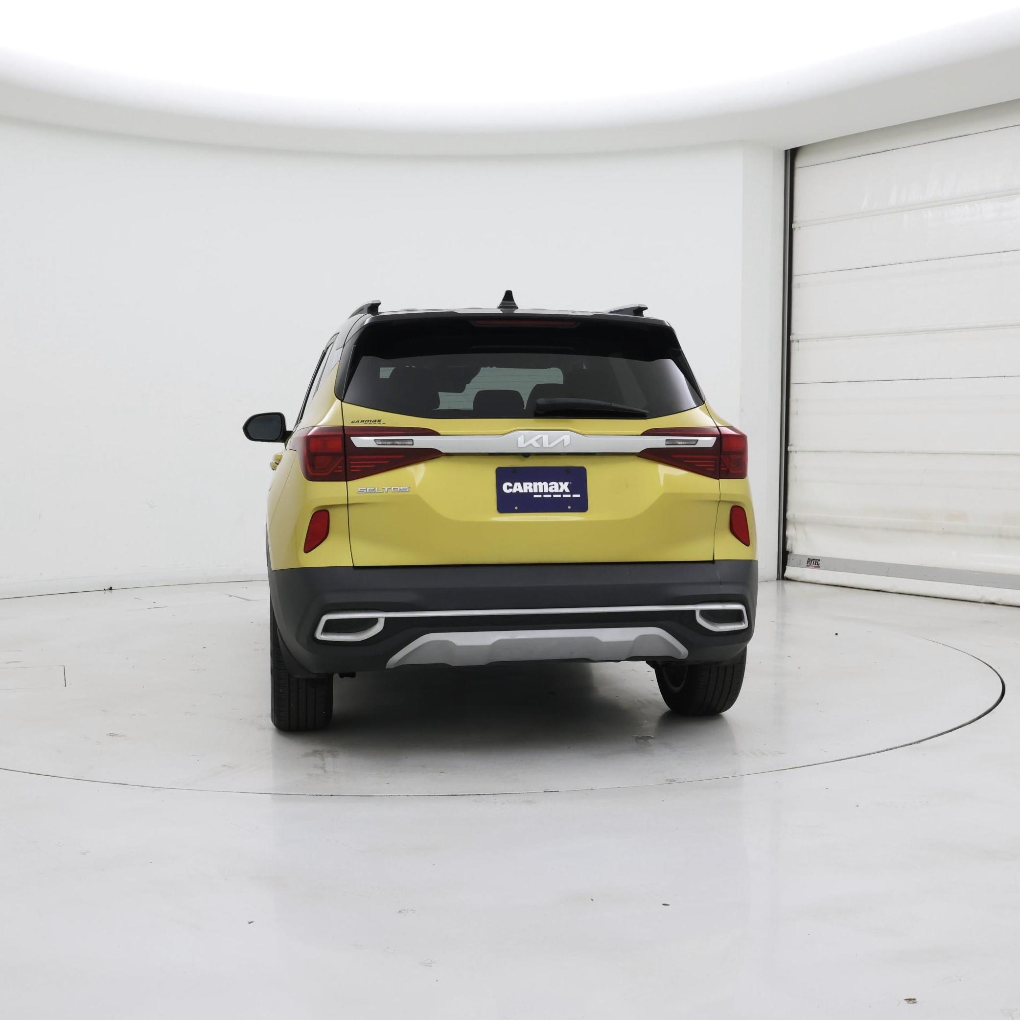 Thumbnail: 2023 Kia Seltos - 6