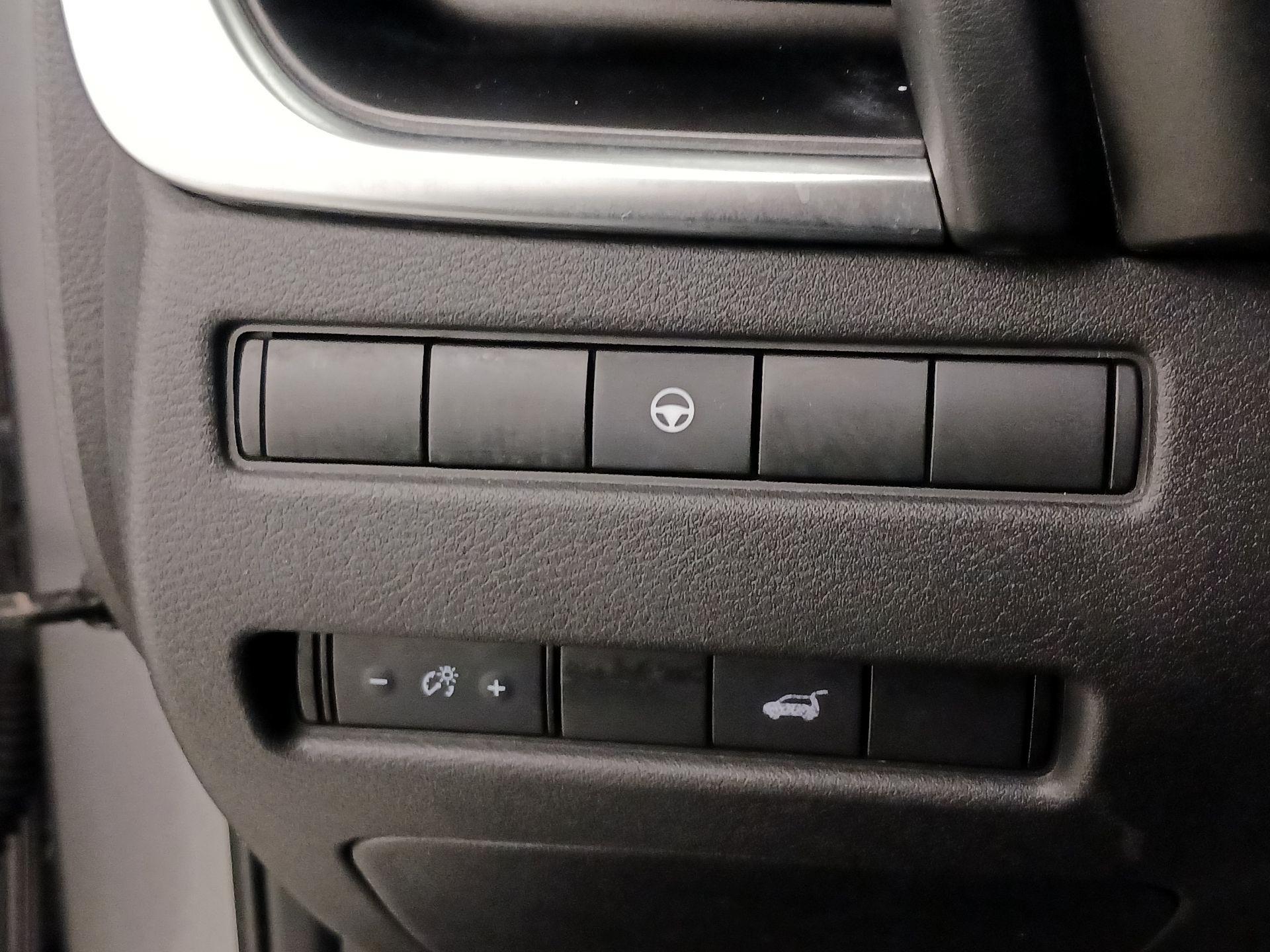 Thumbnail: 2021 Nissan Rogue - 13