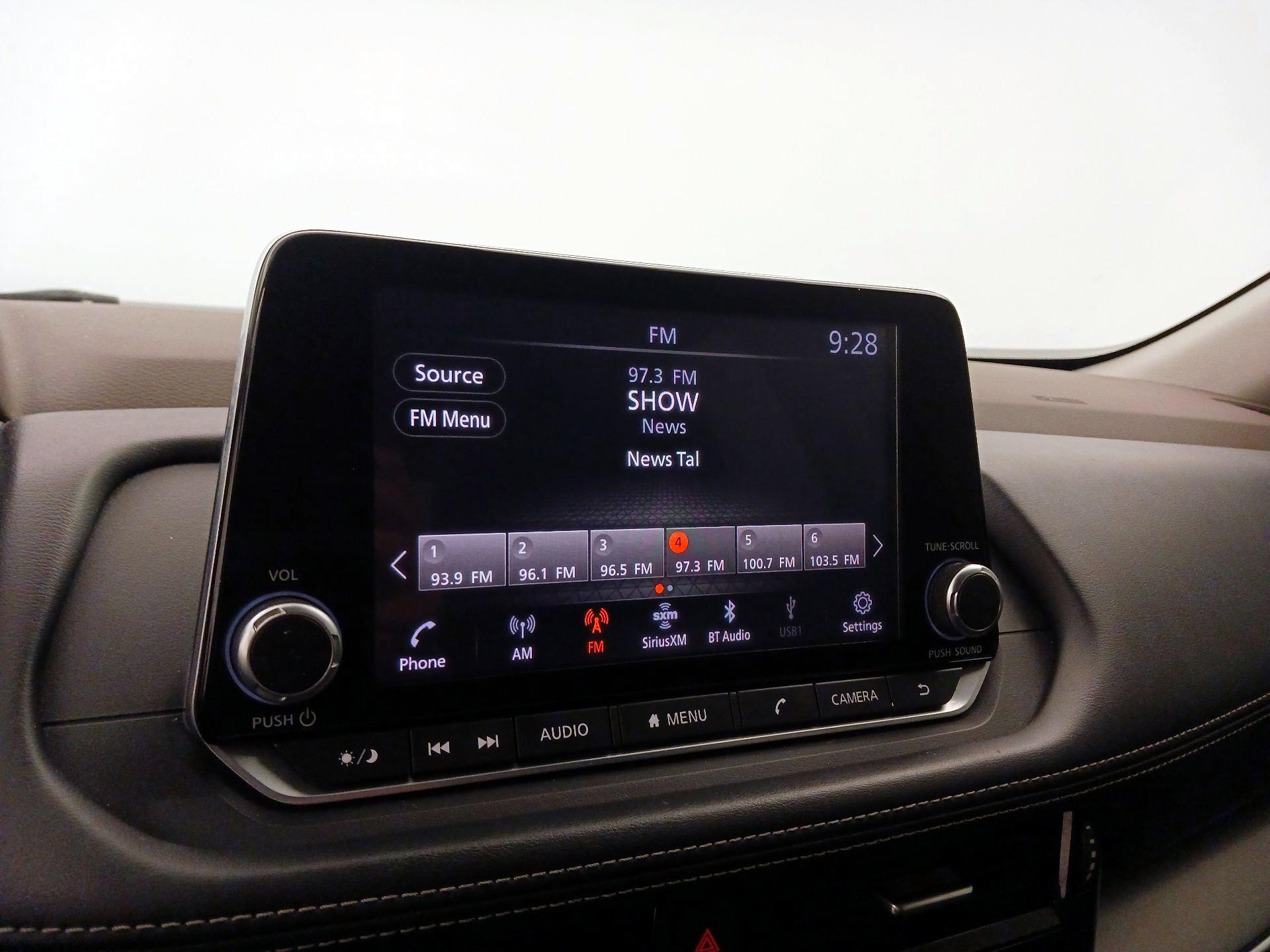 Thumbnail: 2021 Nissan Rogue - 15