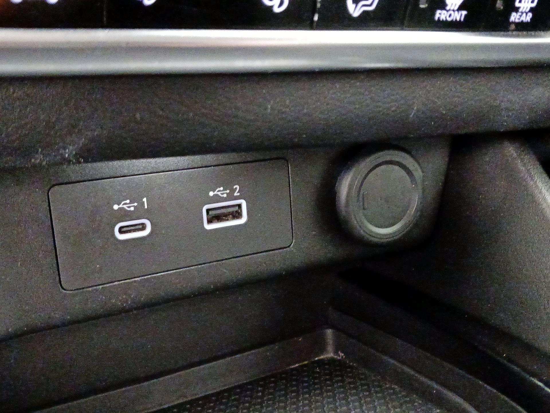 Thumbnail: 2021 Nissan Rogue - 18