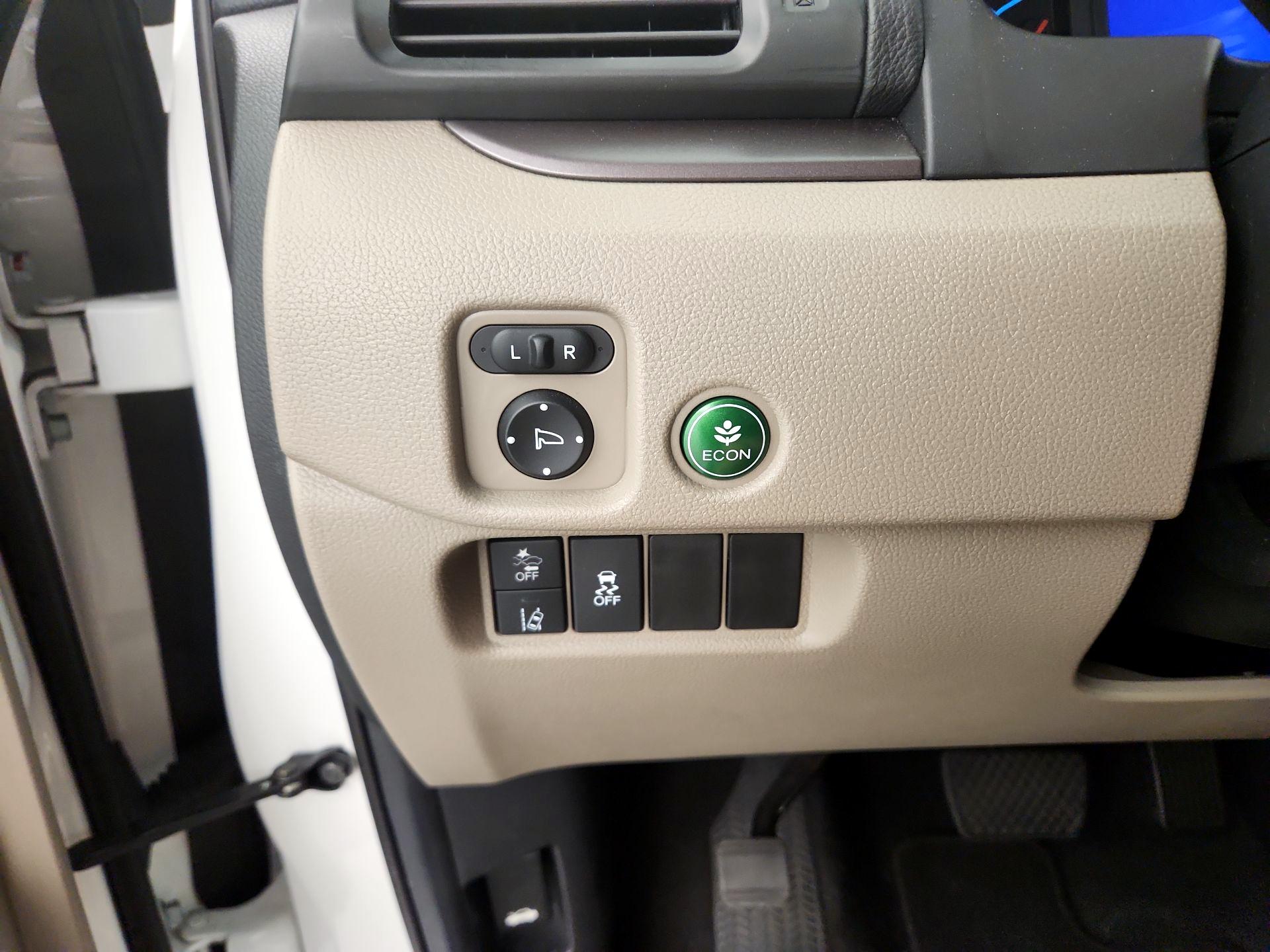 Thumbnail: 2022 Honda Pilot - 13