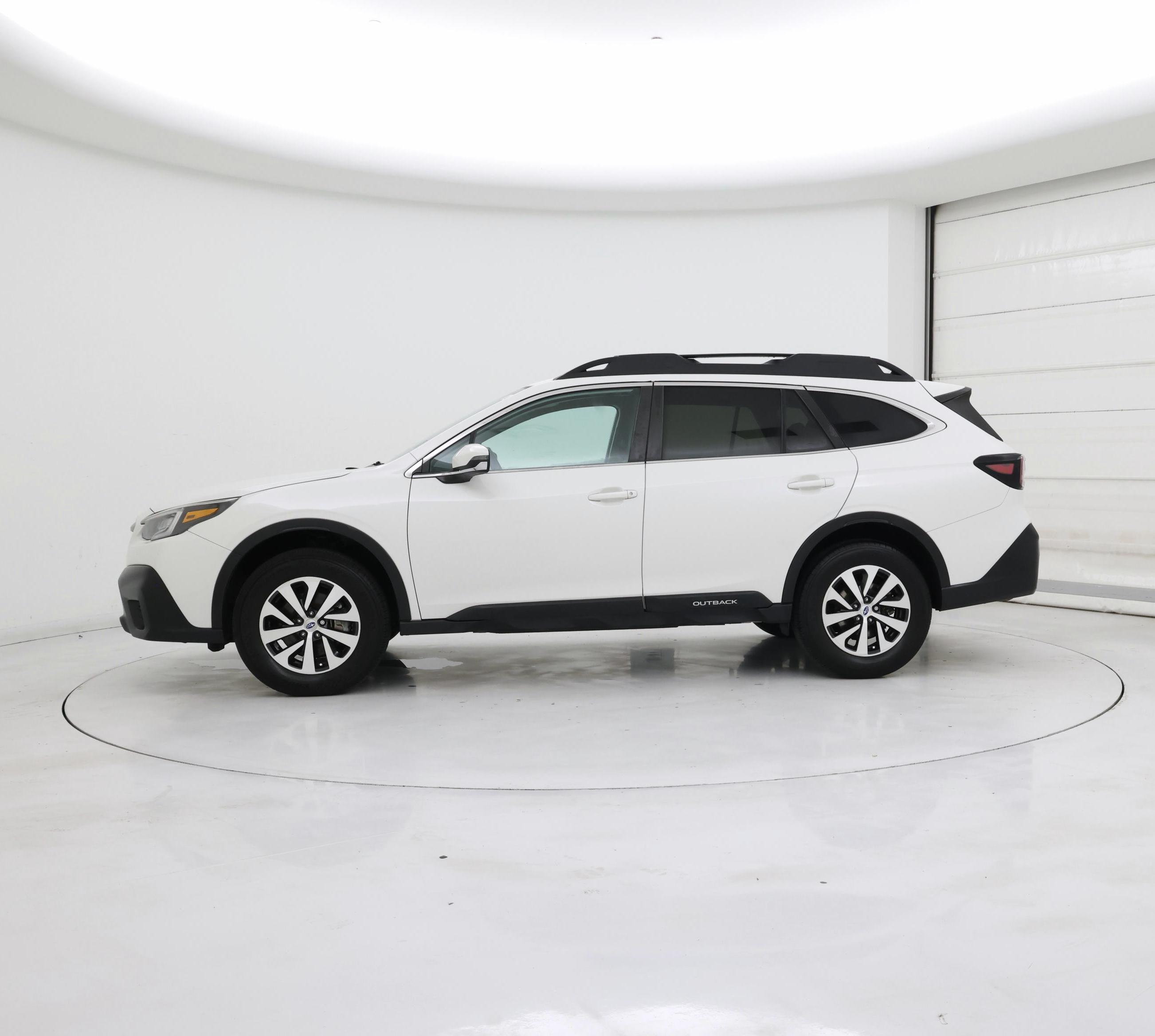 Thumbnail: 2021 Subaru Outback - 3