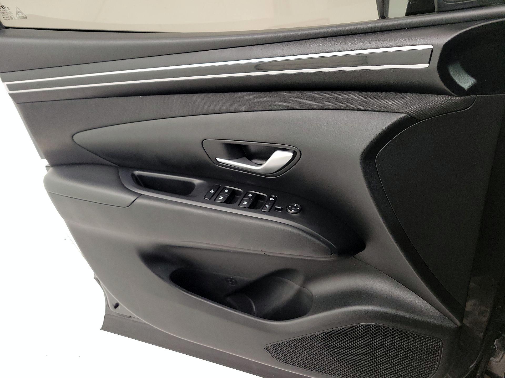 Thumbnail: 2023 Hyundai Tucson - 12