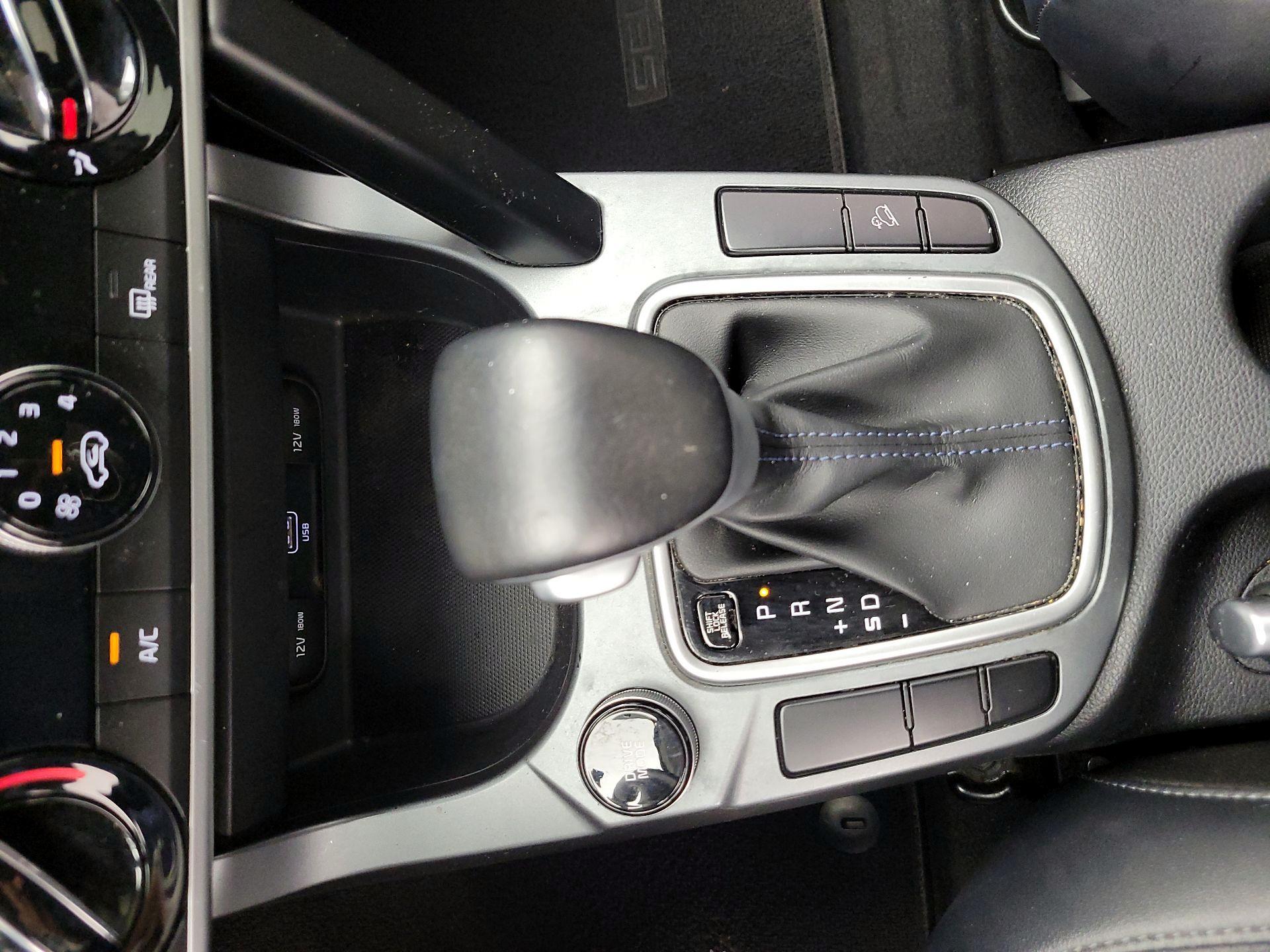 Thumbnail: 2021 Kia Seltos - 17