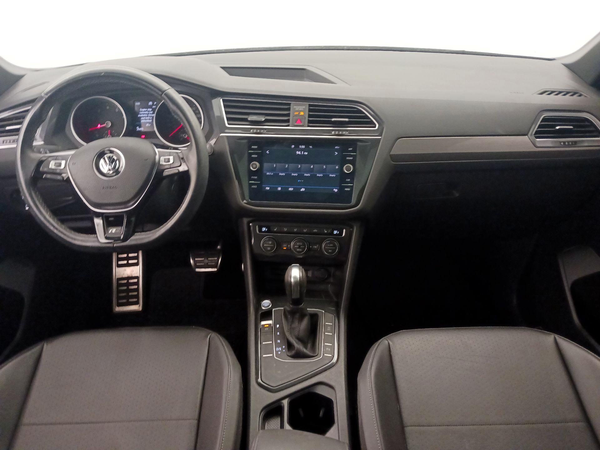 Thumbnail: 2020 Volkswagen Tiguan - 9