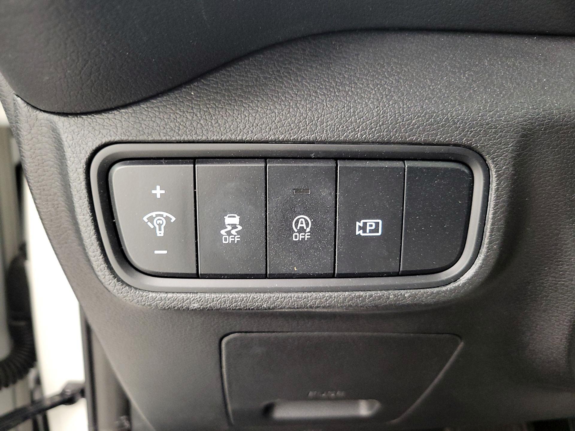 Thumbnail: 2023 Kia Soul - 13