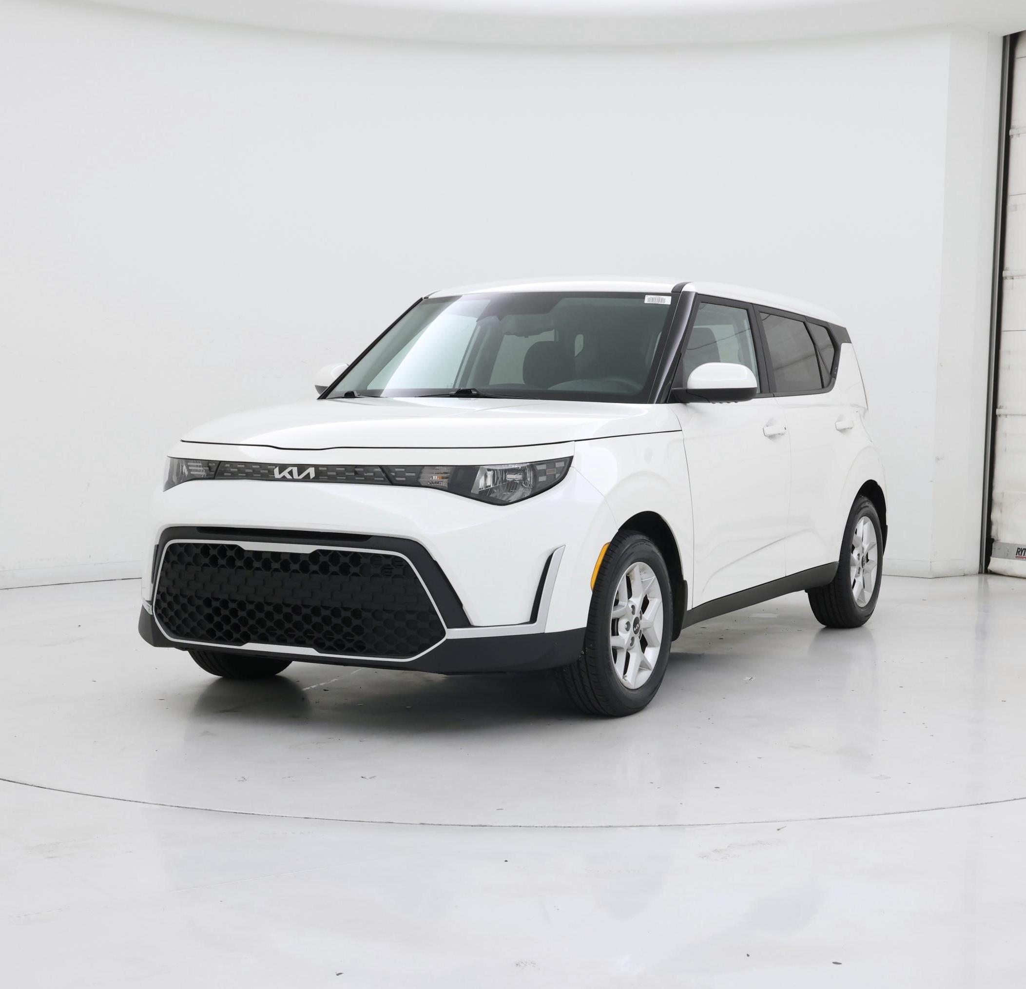 Thumbnail: 2023 Kia Soul - 4