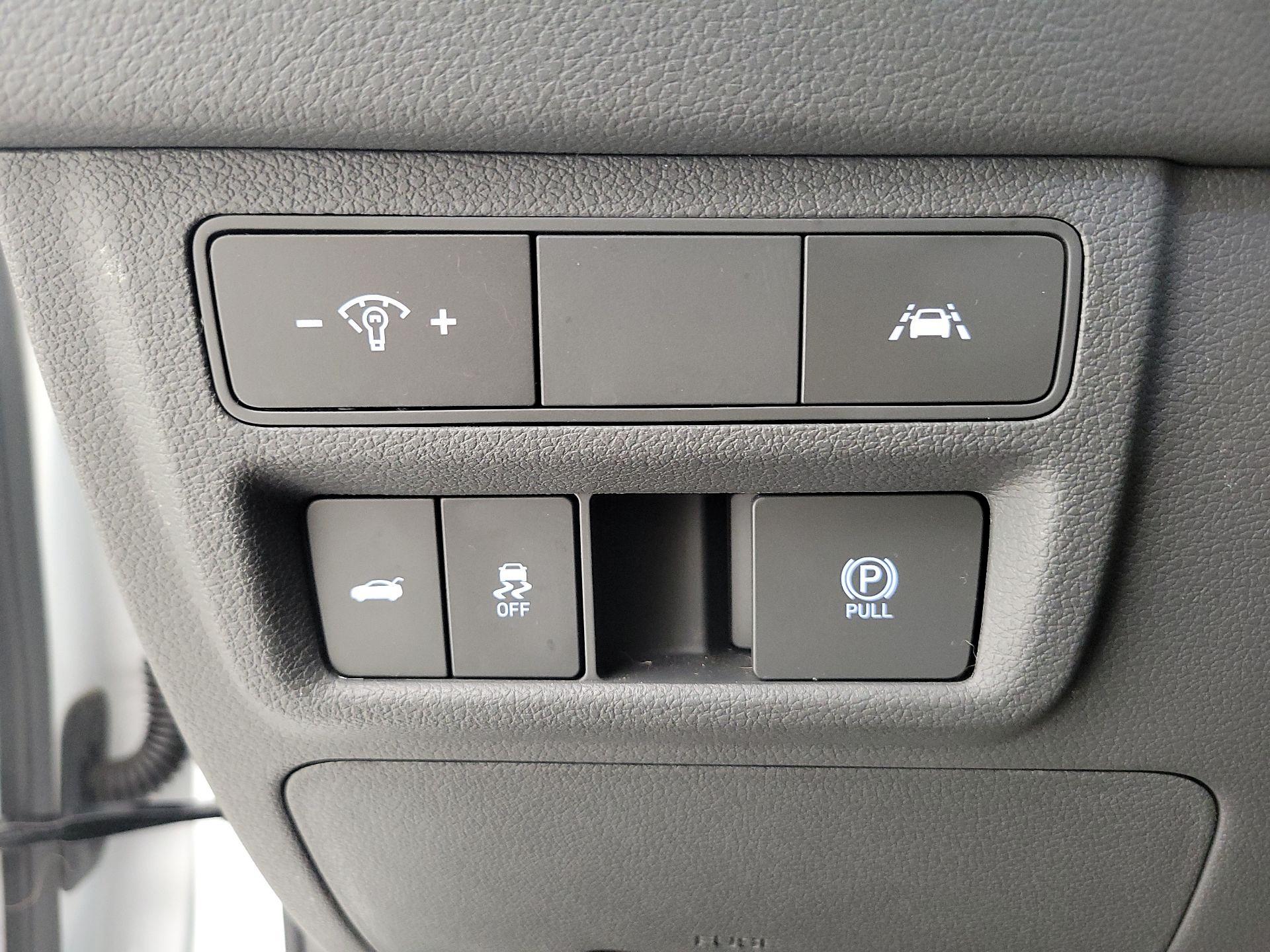 Thumbnail: 2021 Hyundai Sonata - 13