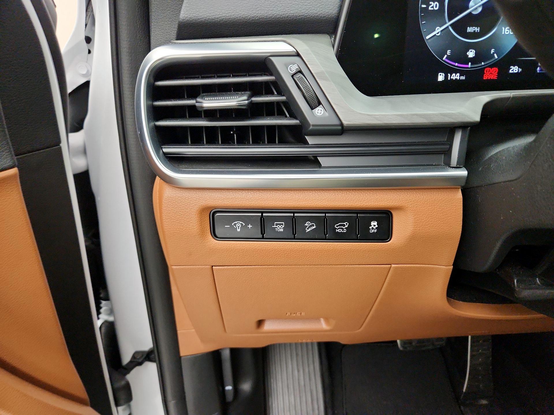 Thumbnail: 2023 Kia Telluride - 13