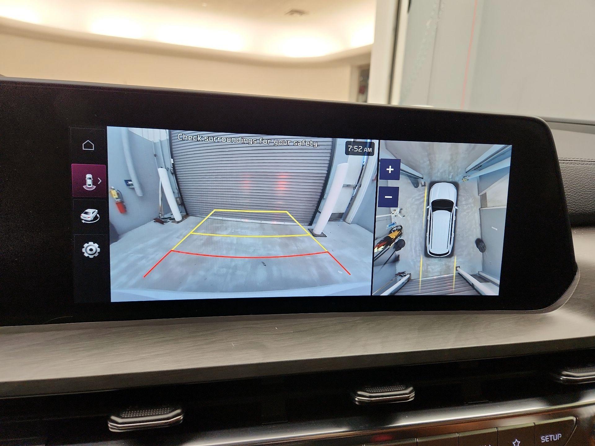 Thumbnail: 2023 Kia Telluride - 15