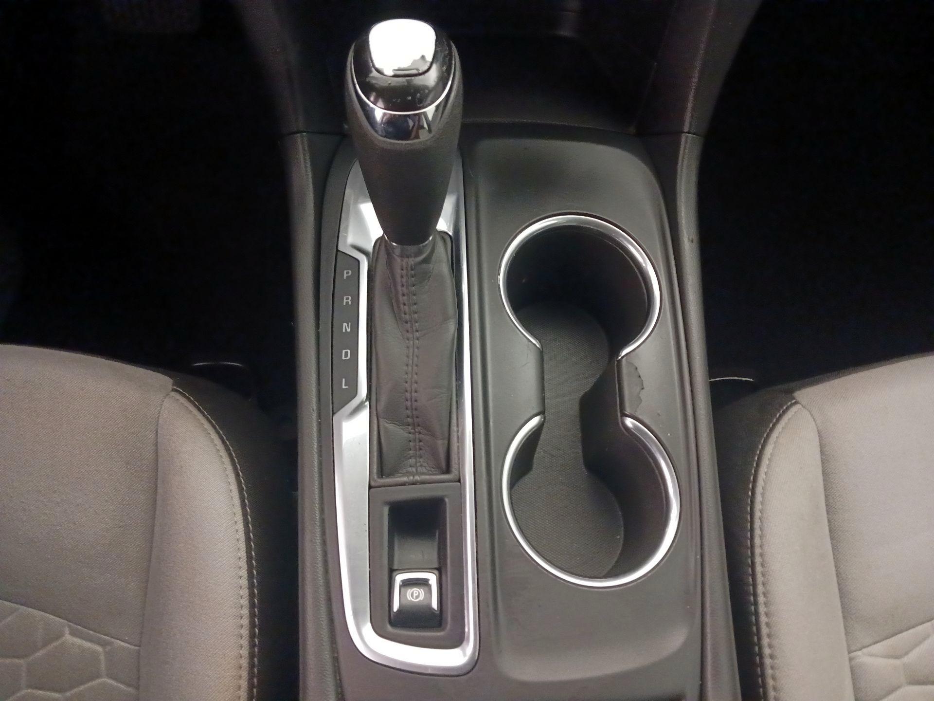 Thumbnail: 2020 Chevrolet Equinox - 17