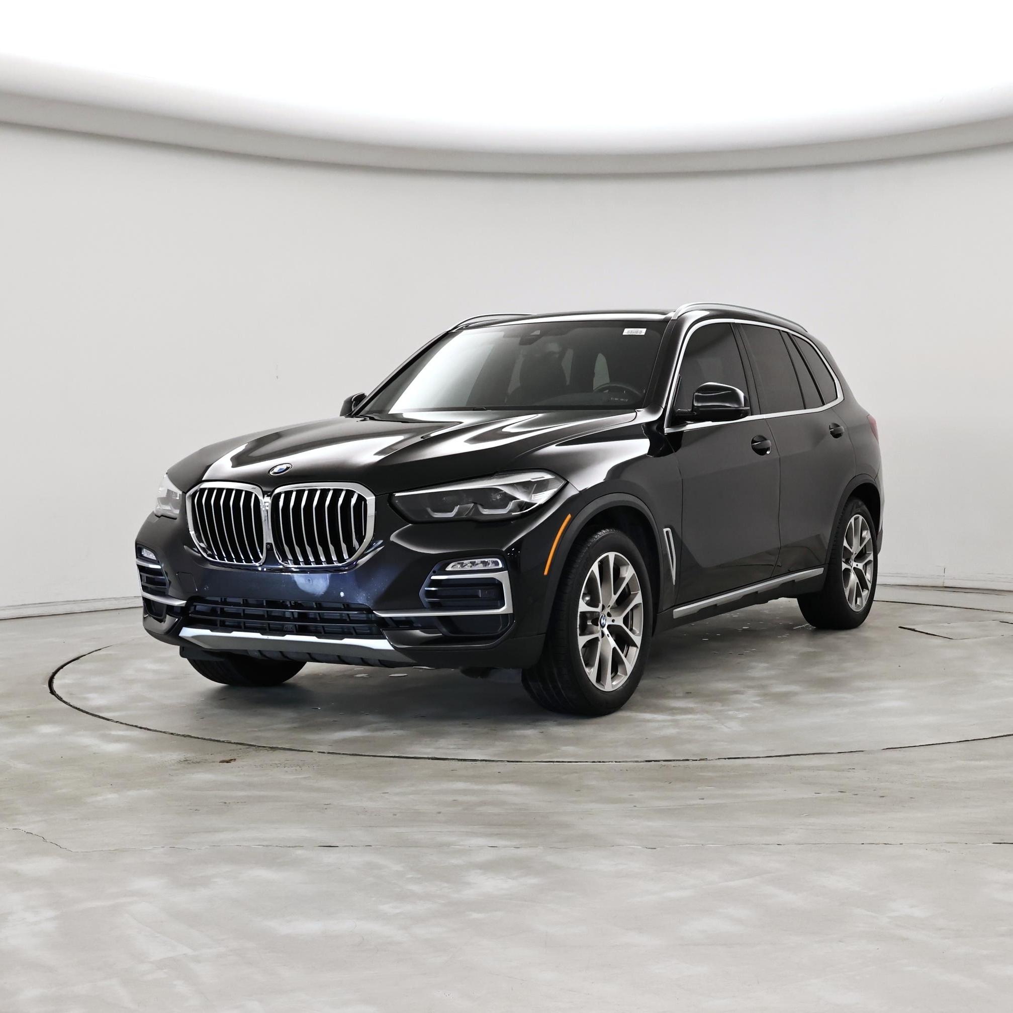 Thumbnail: 2021 BMW X5 - 4