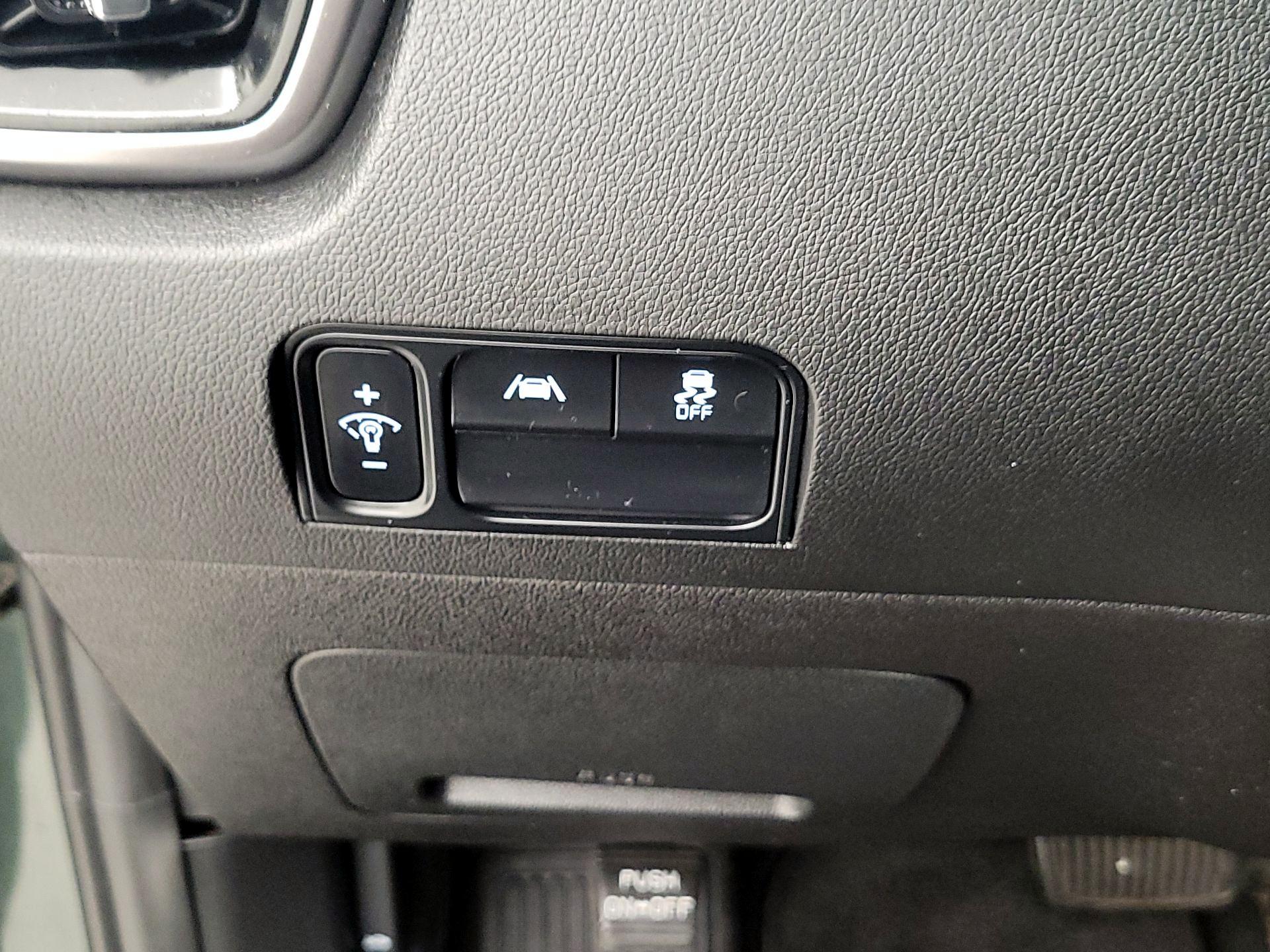 Thumbnail: 2022 Kia Sorento - 13