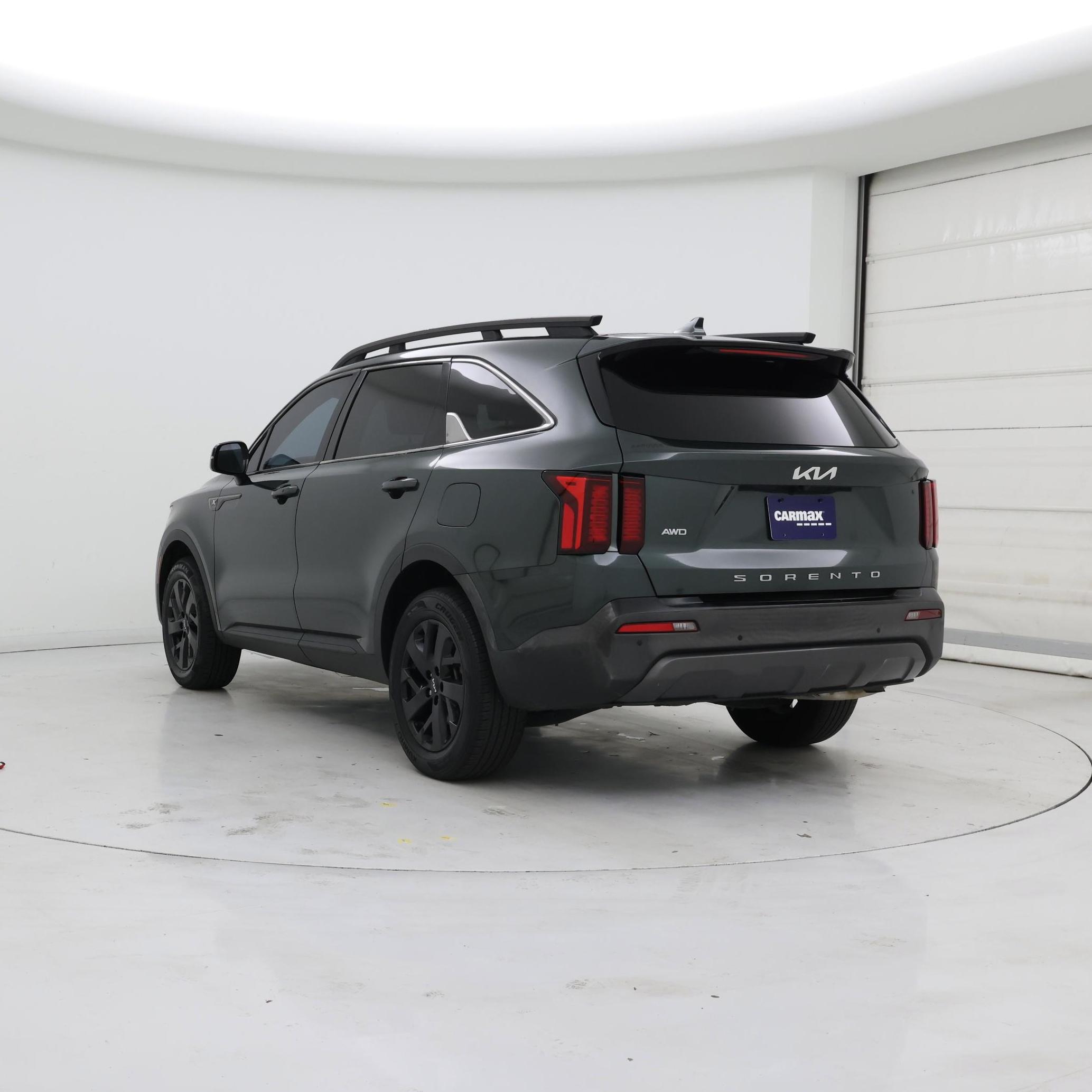 Thumbnail: 2022 Kia Sorento - 2