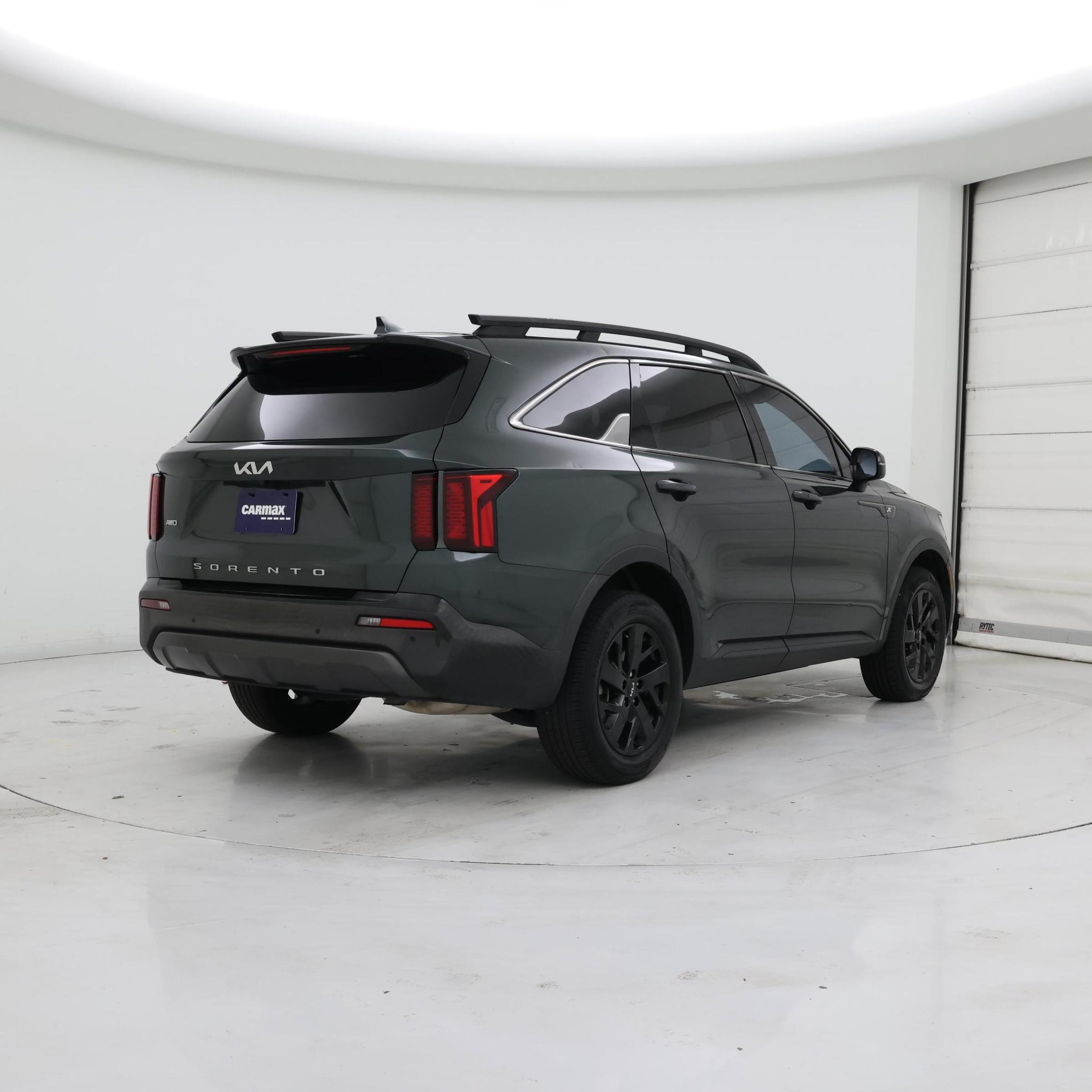 Thumbnail: 2022 Kia Sorento - 8