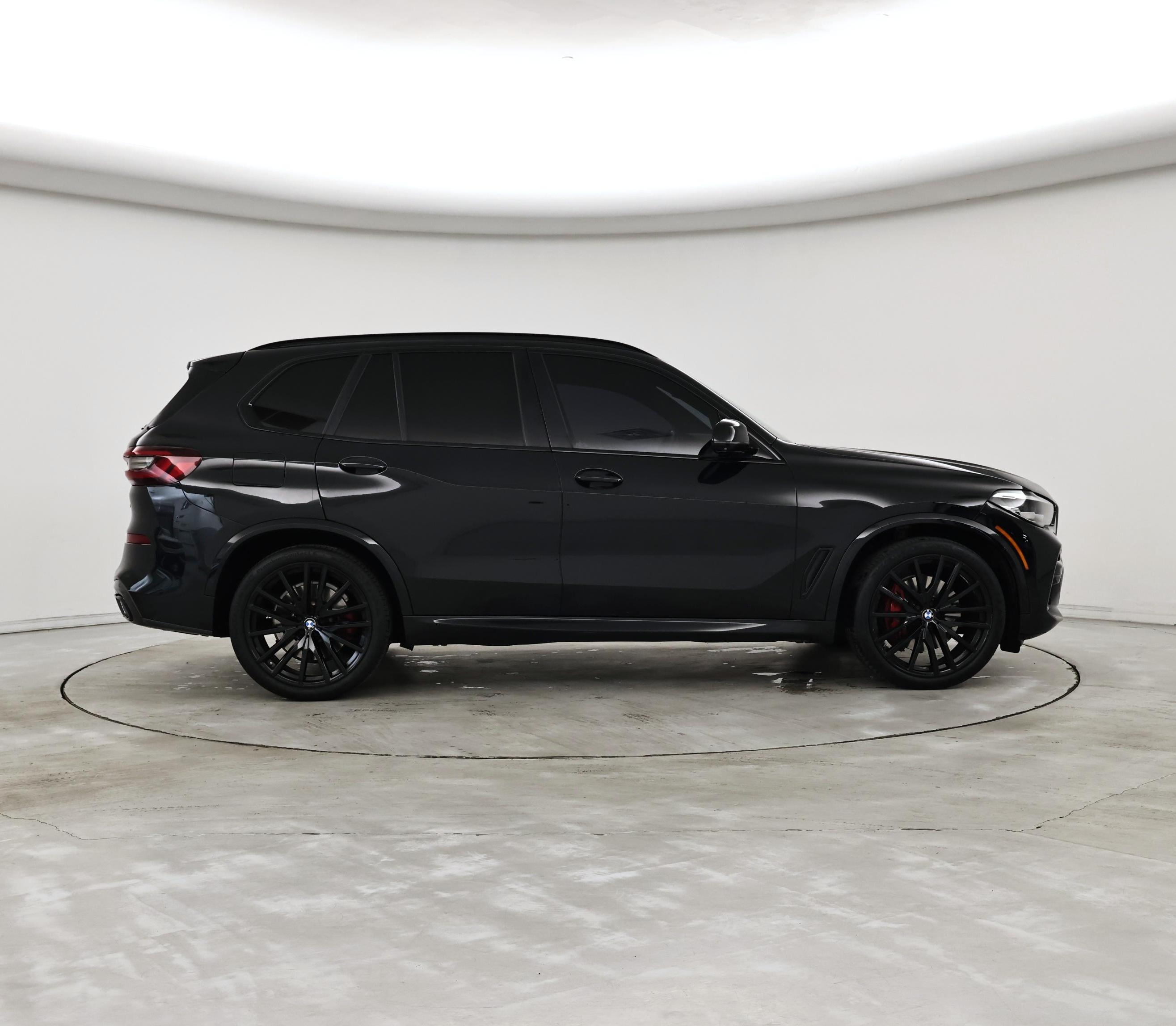 Thumbnail: 2021 BMW X5 - 7