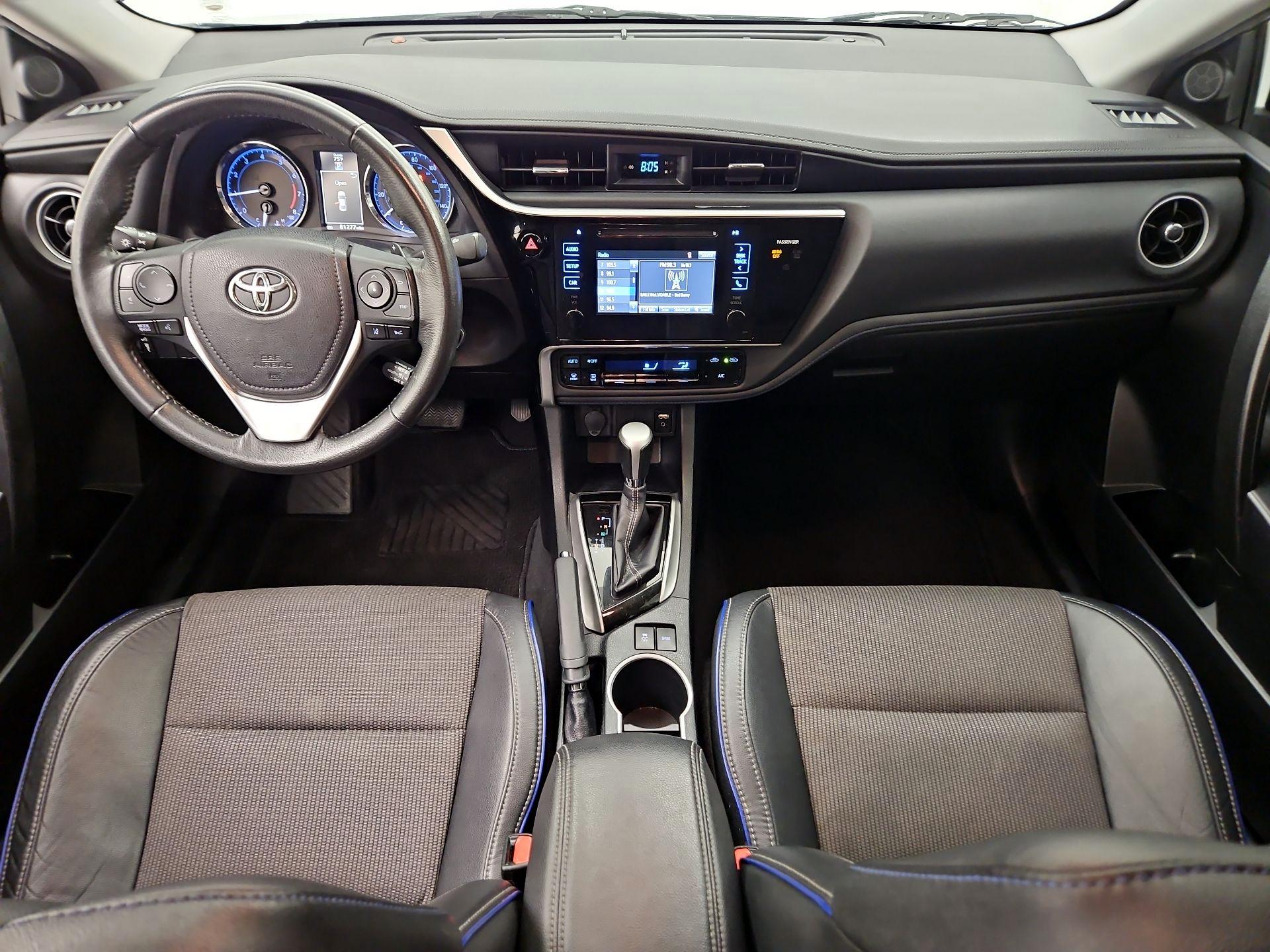 Thumbnail: 2017 Toyota Corolla - 9