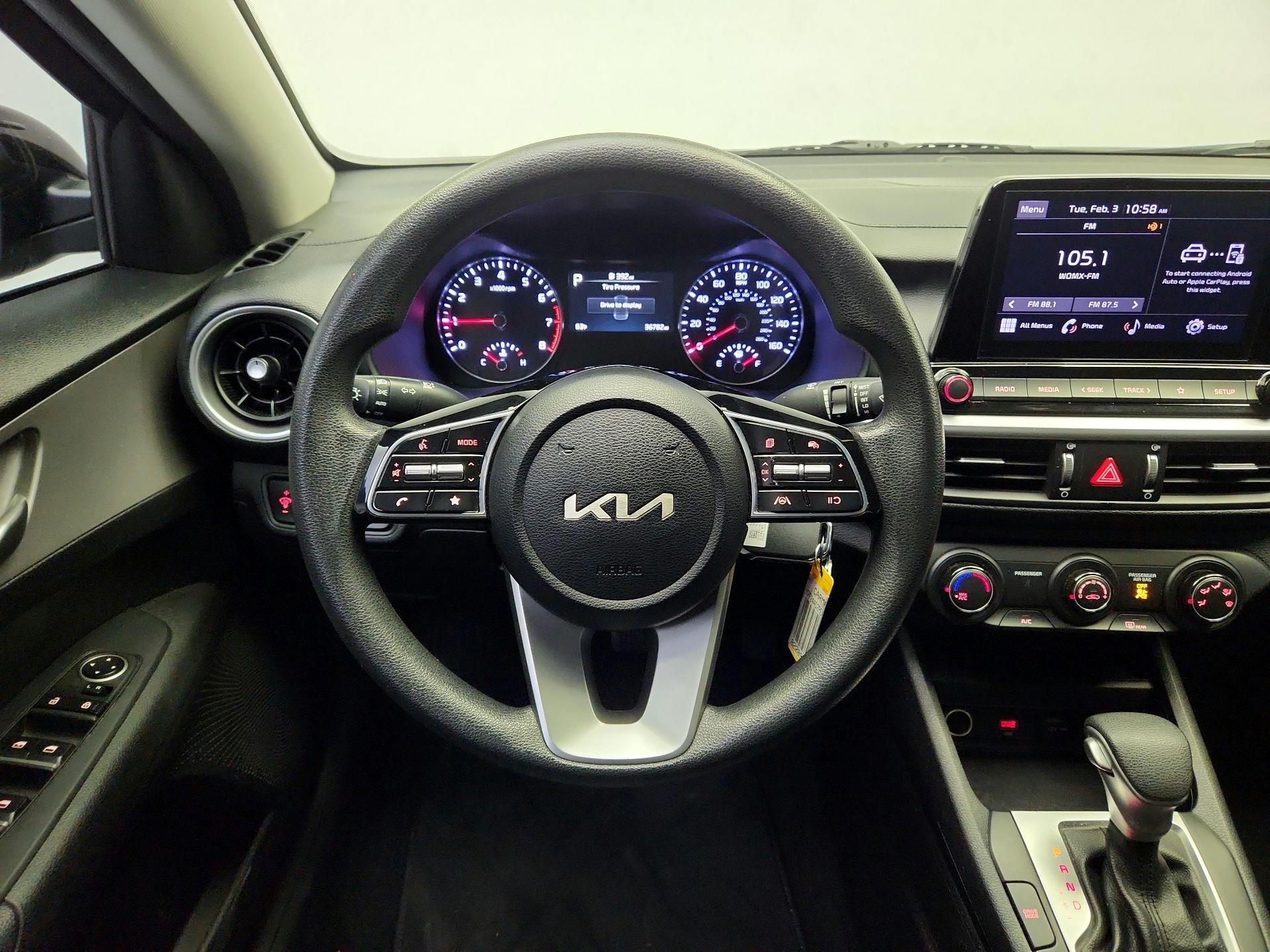 Thumbnail: 2023 Kia Forte - 10