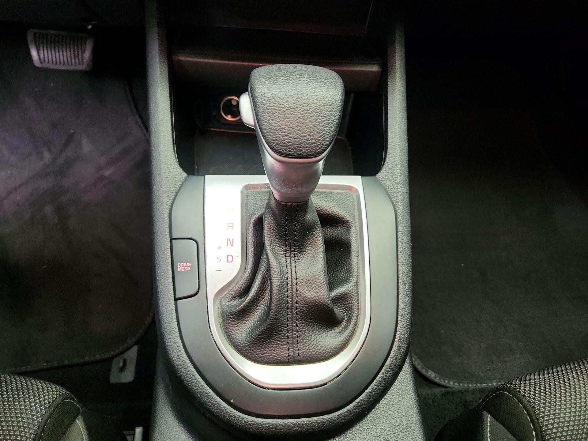 Thumbnail: 2023 Kia Forte - 17