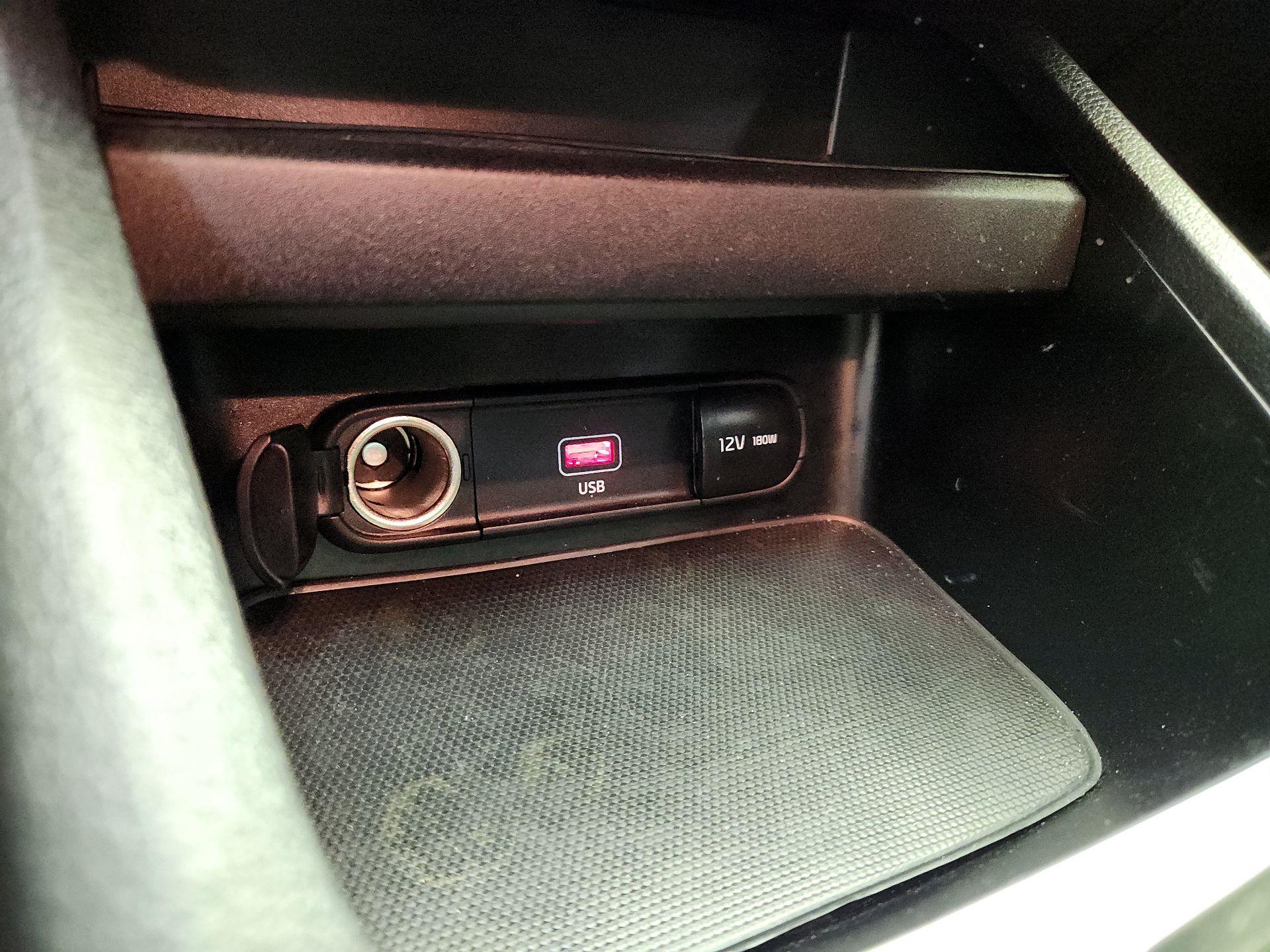 Thumbnail: 2023 Kia Forte - 18