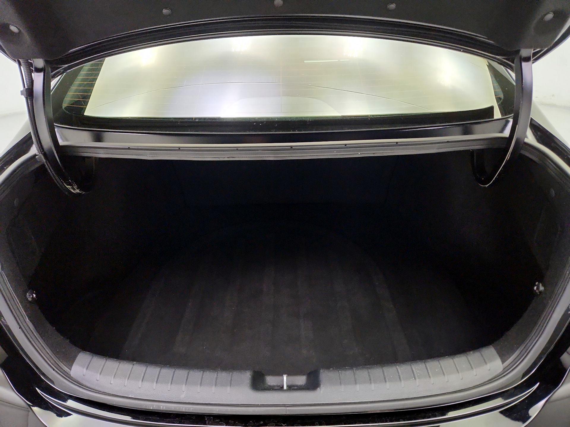 Thumbnail: 2023 Kia Forte - 20