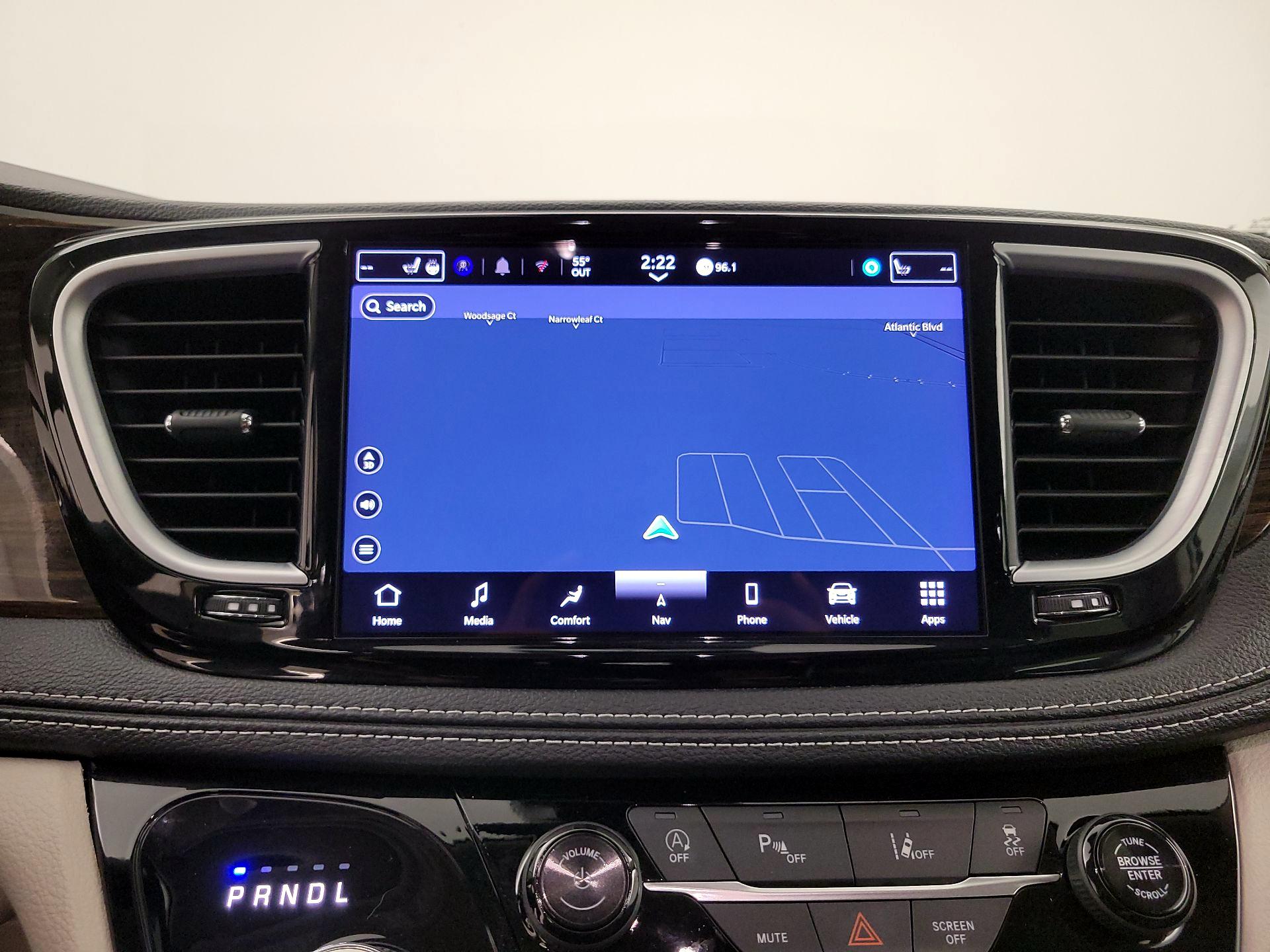 Thumbnail: 2024 Chrysler Pacifica - 14