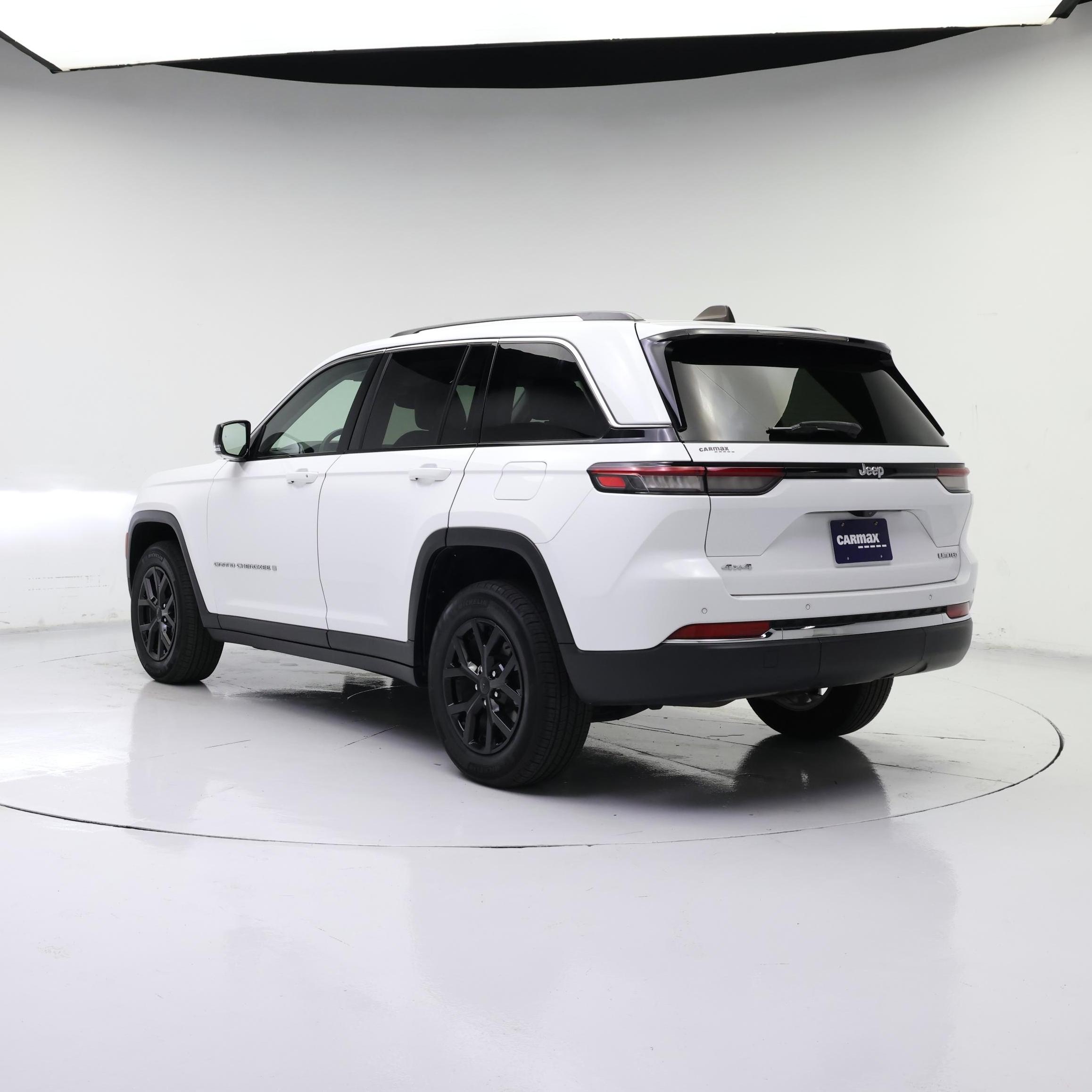 Thumbnail: 2023 Jeep Grand Cherokee - 2