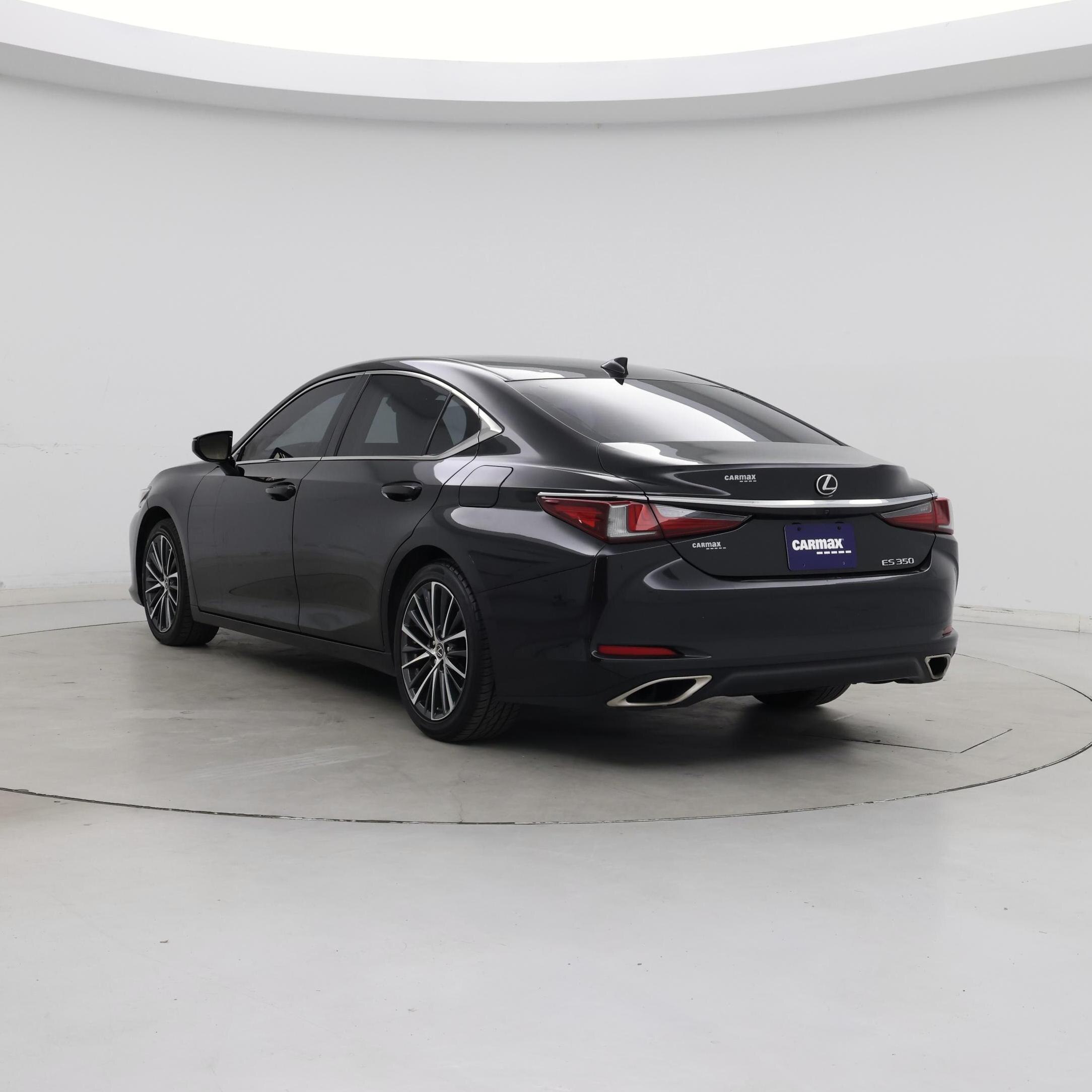 Thumbnail: 2022 Lexus ES - 2
