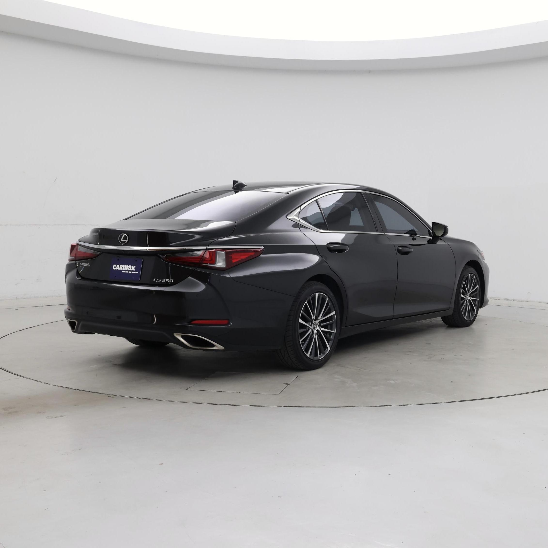 Thumbnail: 2022 Lexus ES - 8