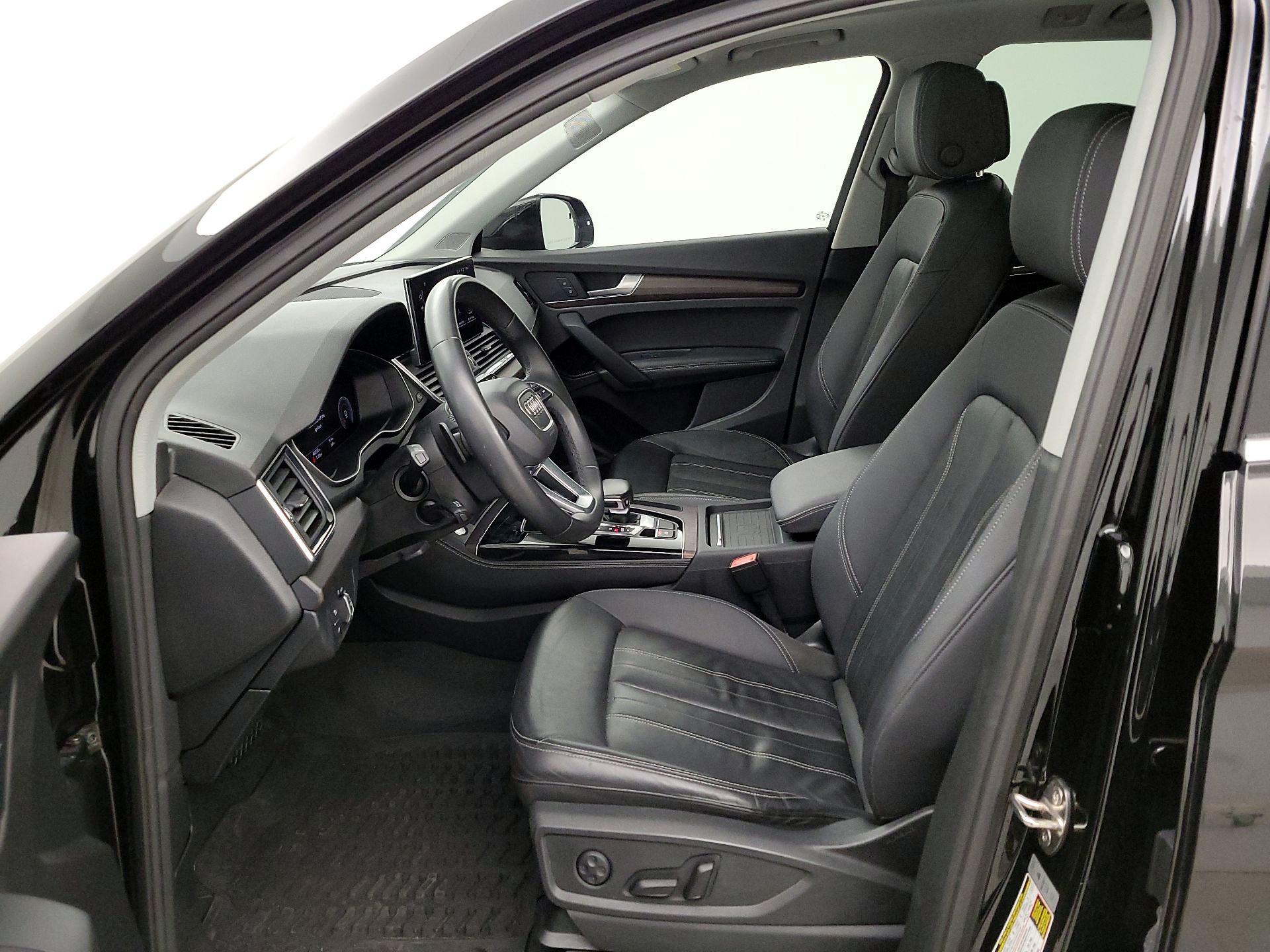 Thumbnail: 2021 Audi Q5 - 11