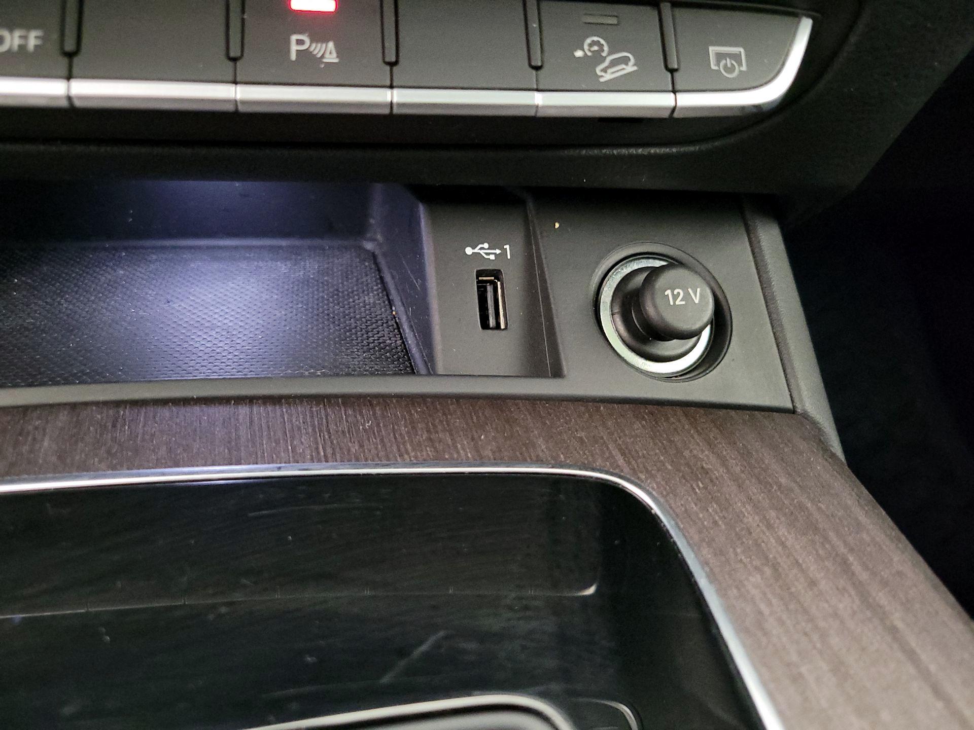 Thumbnail: 2021 Audi Q5 - 18