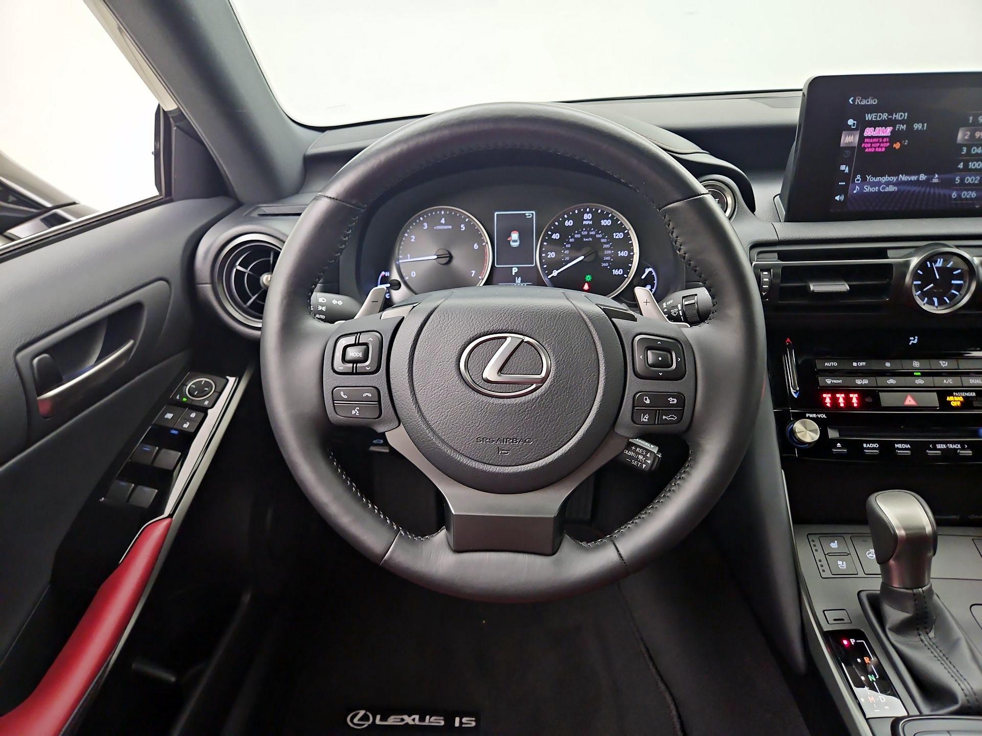 Thumbnail: 2023 Lexus IS - 10