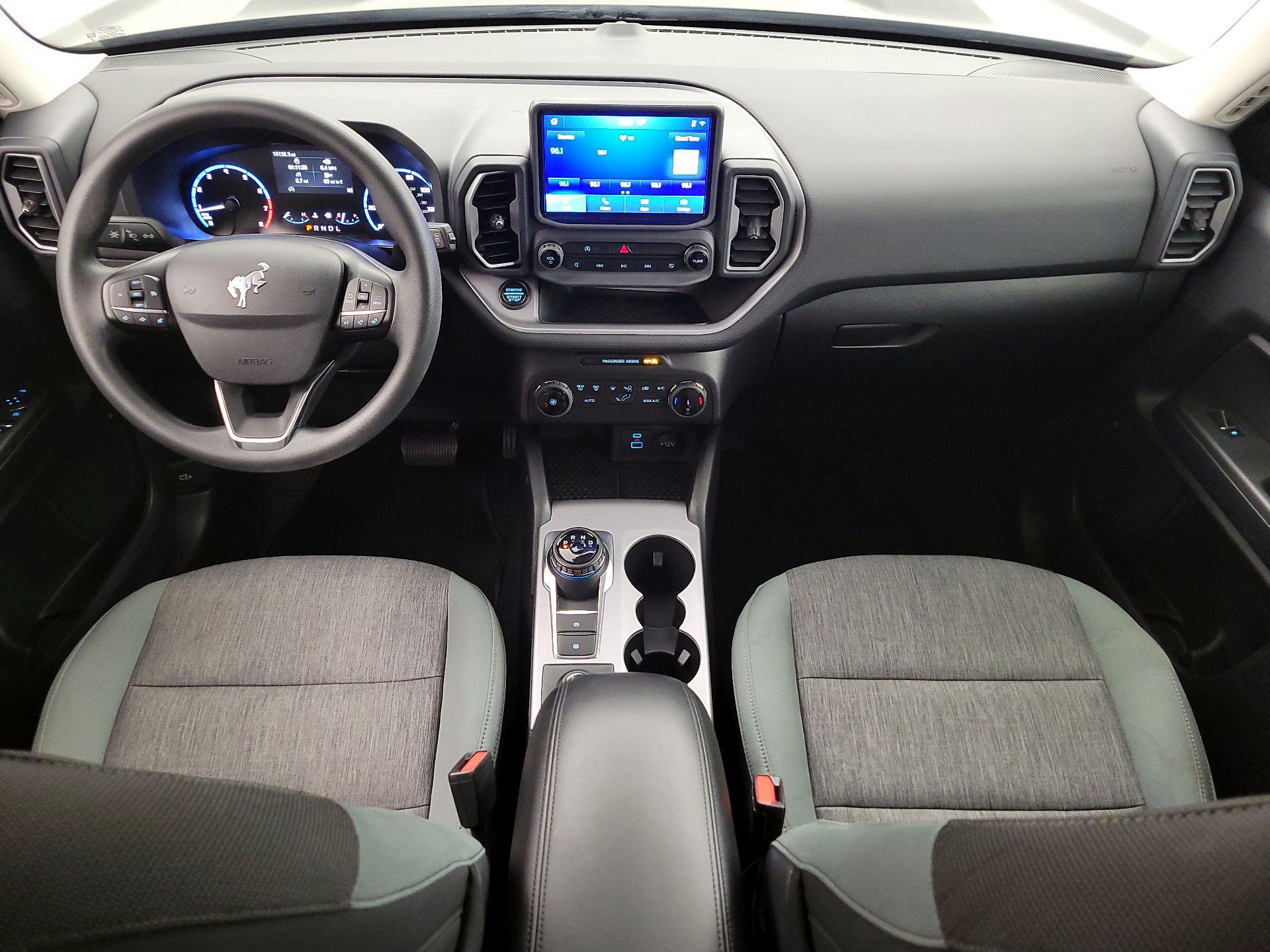 Thumbnail: 2022 Ford Bronco Sport - 9