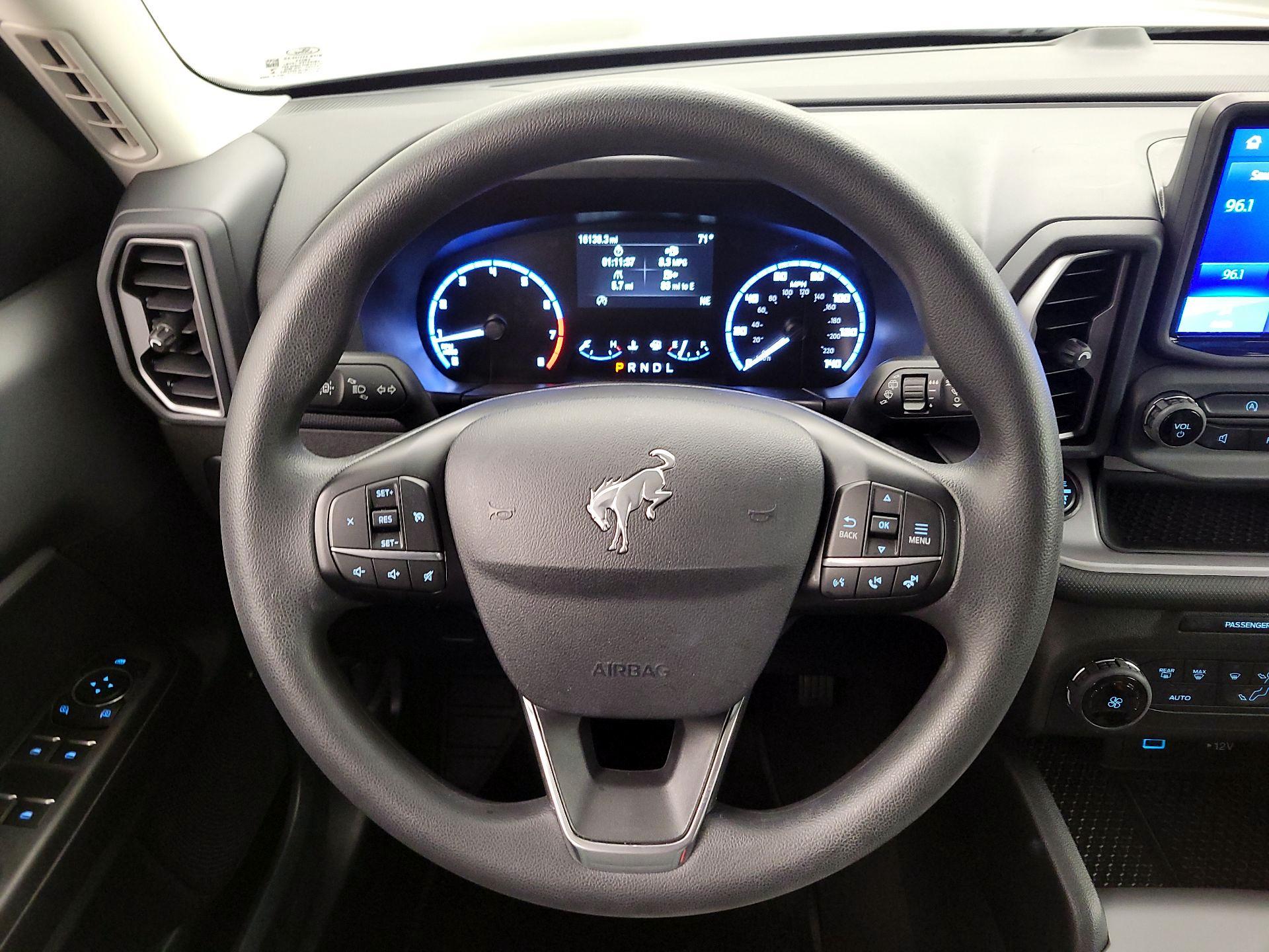 Thumbnail: 2022 Ford Bronco Sport - 10