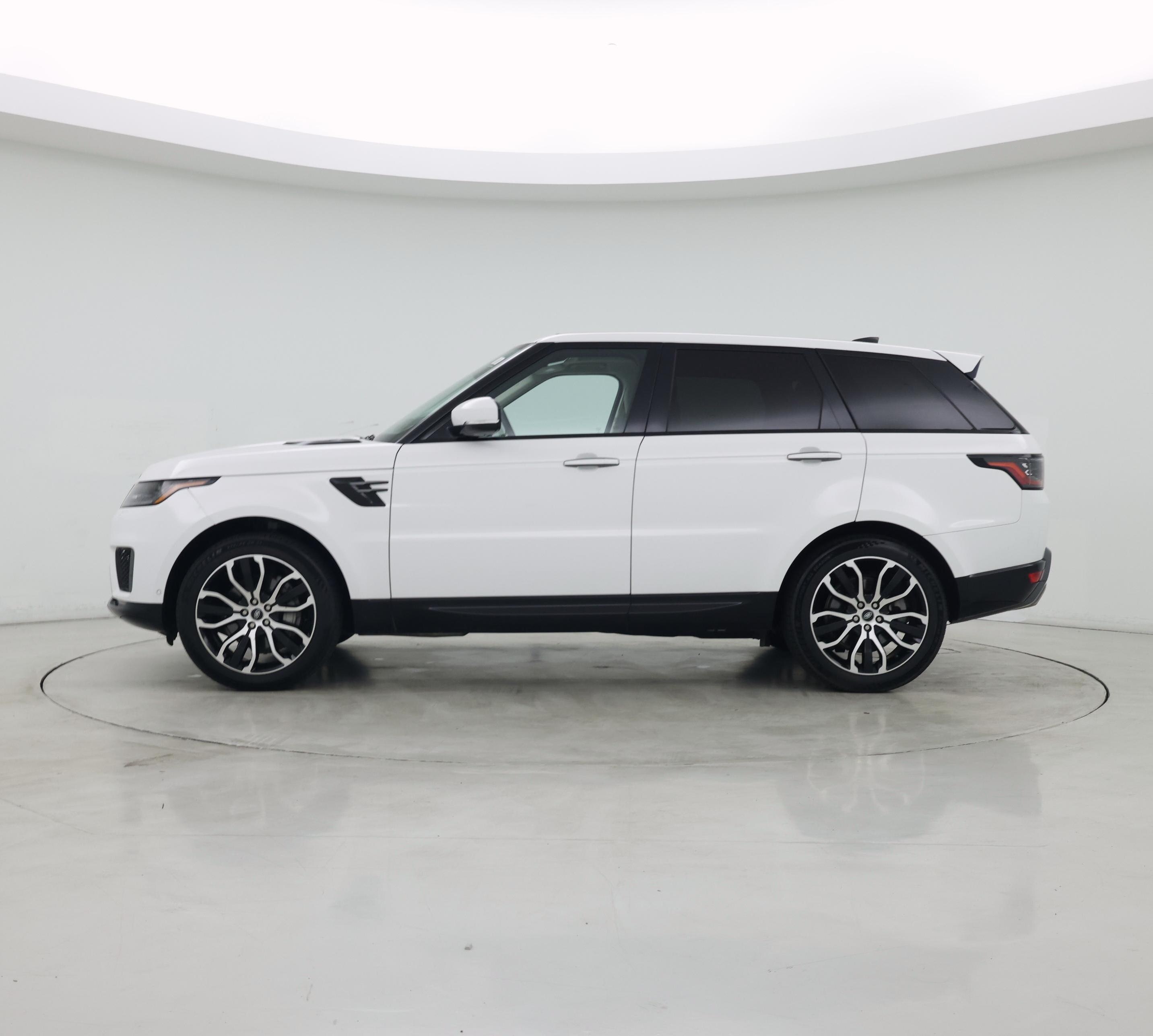 Thumbnail: 2022 Land Rover Range Rover Sport - 3